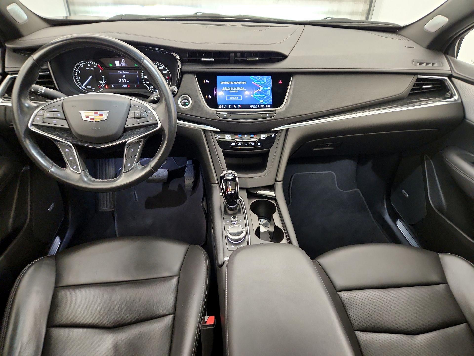 Thumbnail: 2023 Cadillac XT5 - 9