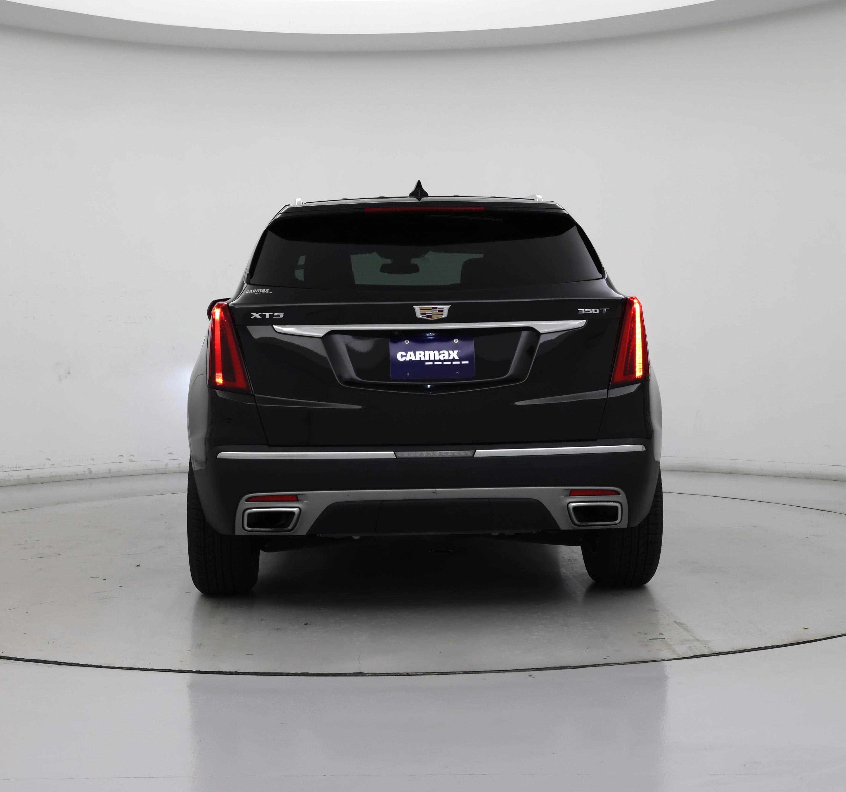 Thumbnail: 2023 Cadillac XT5 - 6