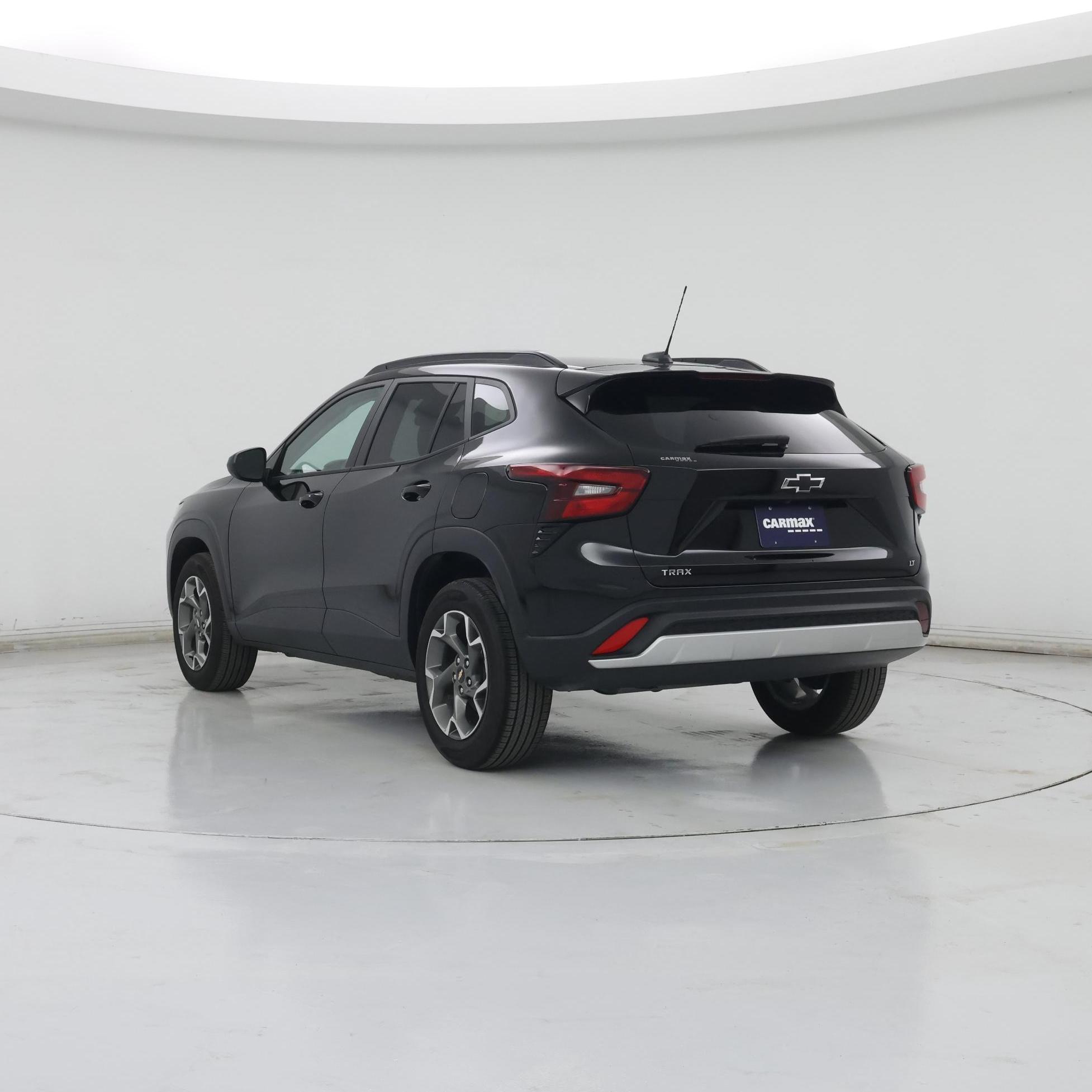 Thumbnail: 2025 Chevrolet Trax - 2