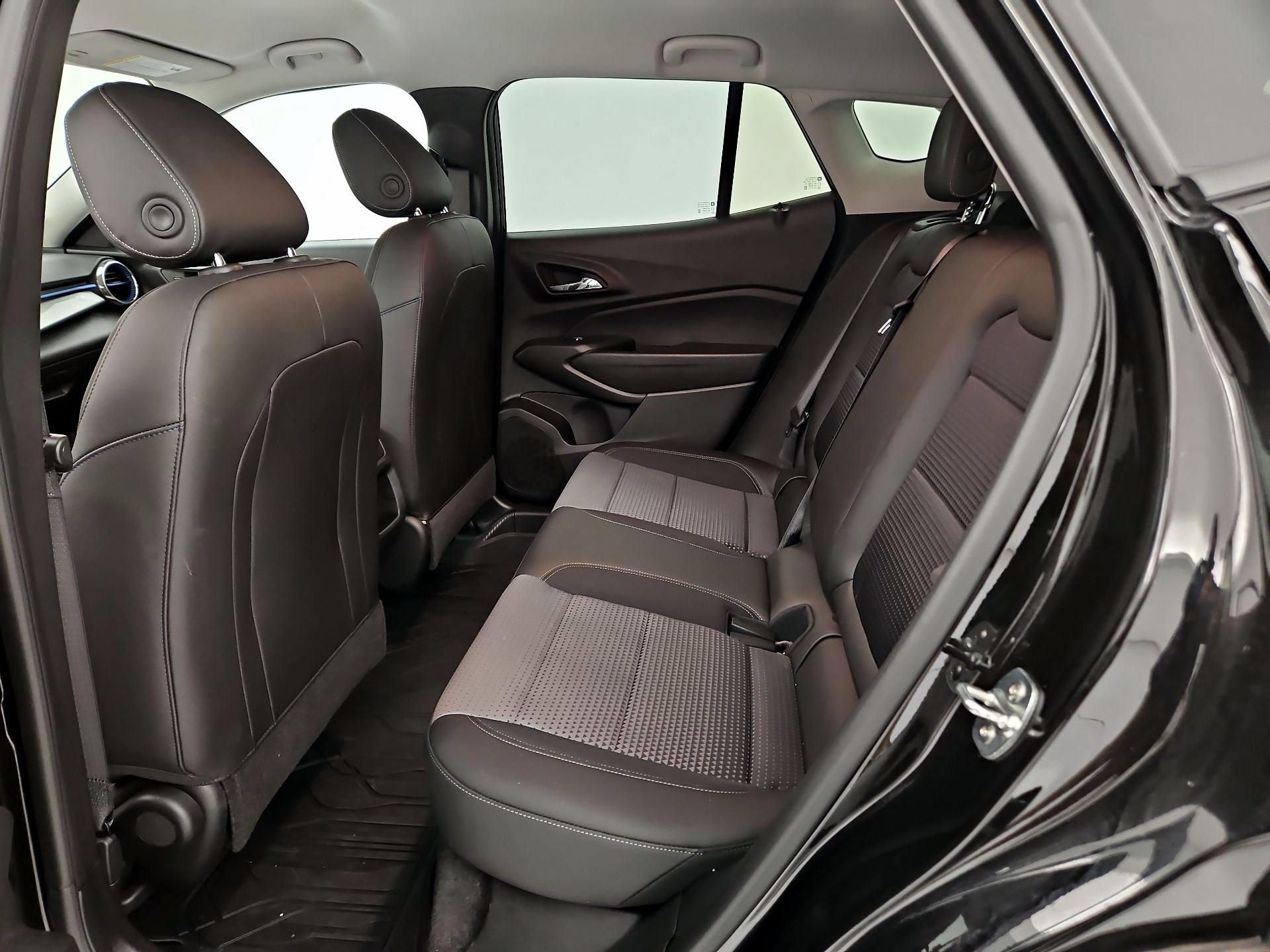 Thumbnail: 2025 Chevrolet Trax - 19