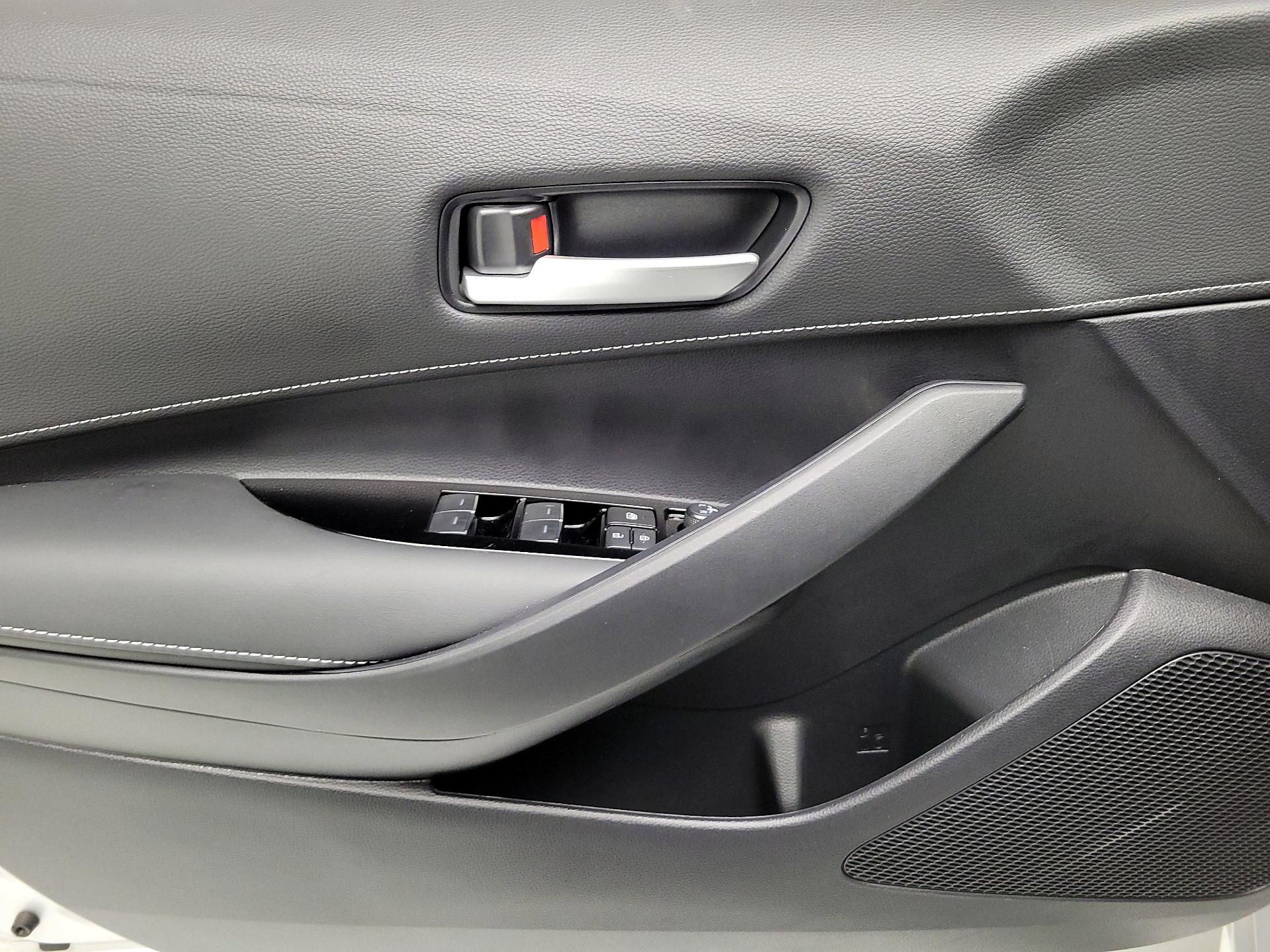 Thumbnail: 2025 Toyota Corolla - 12