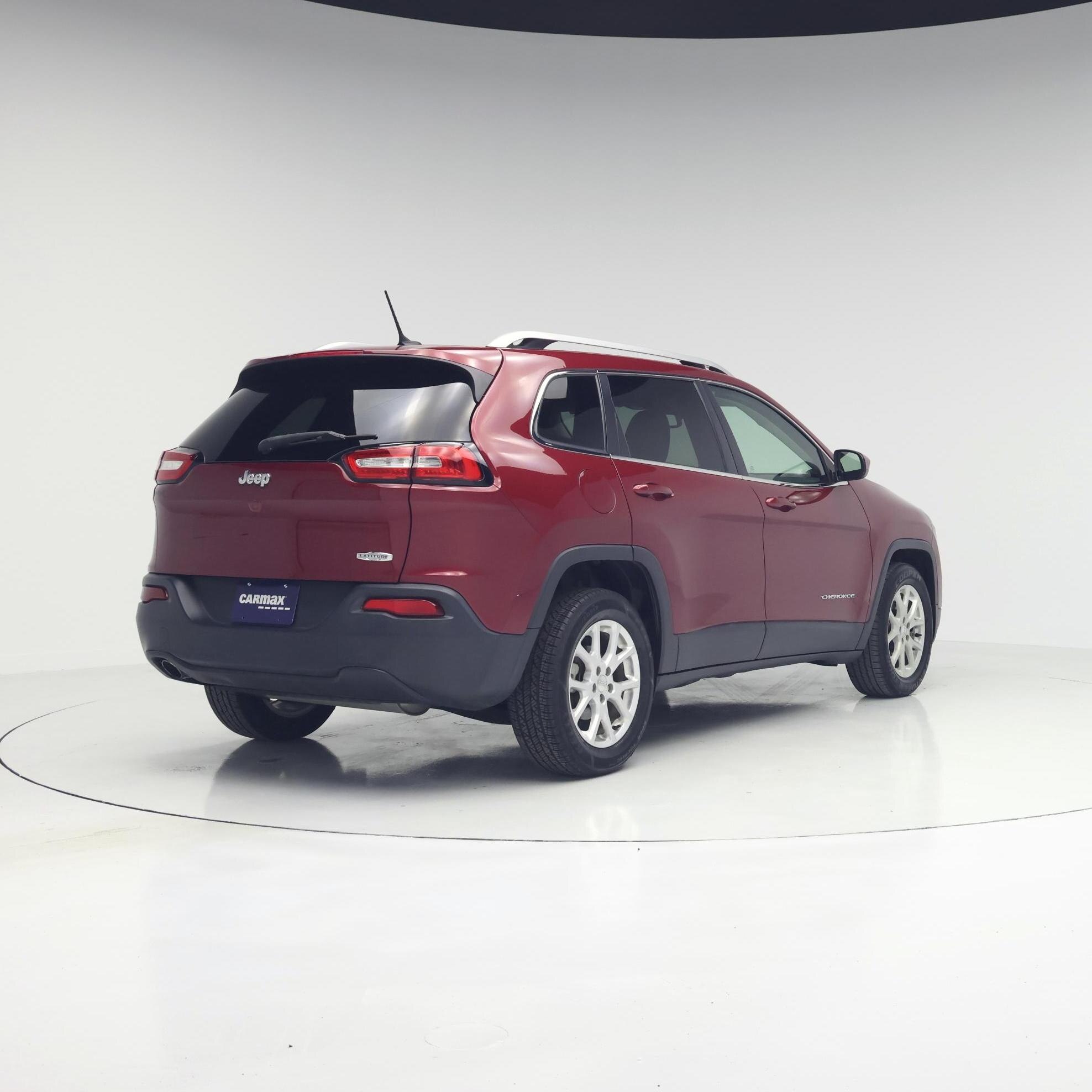 Thumbnail: 2015 Jeep Cherokee - 8