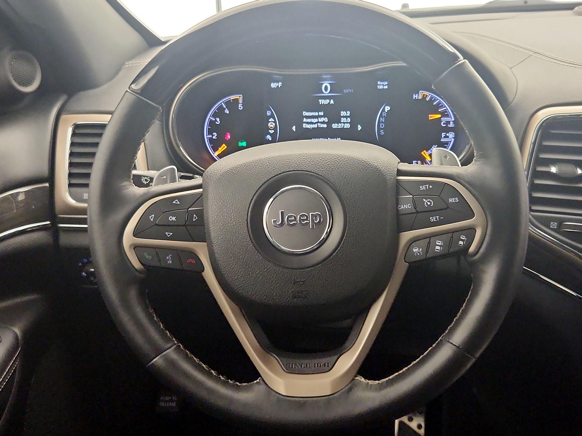 Thumbnail: 2015 Jeep Grand Cherokee - 10