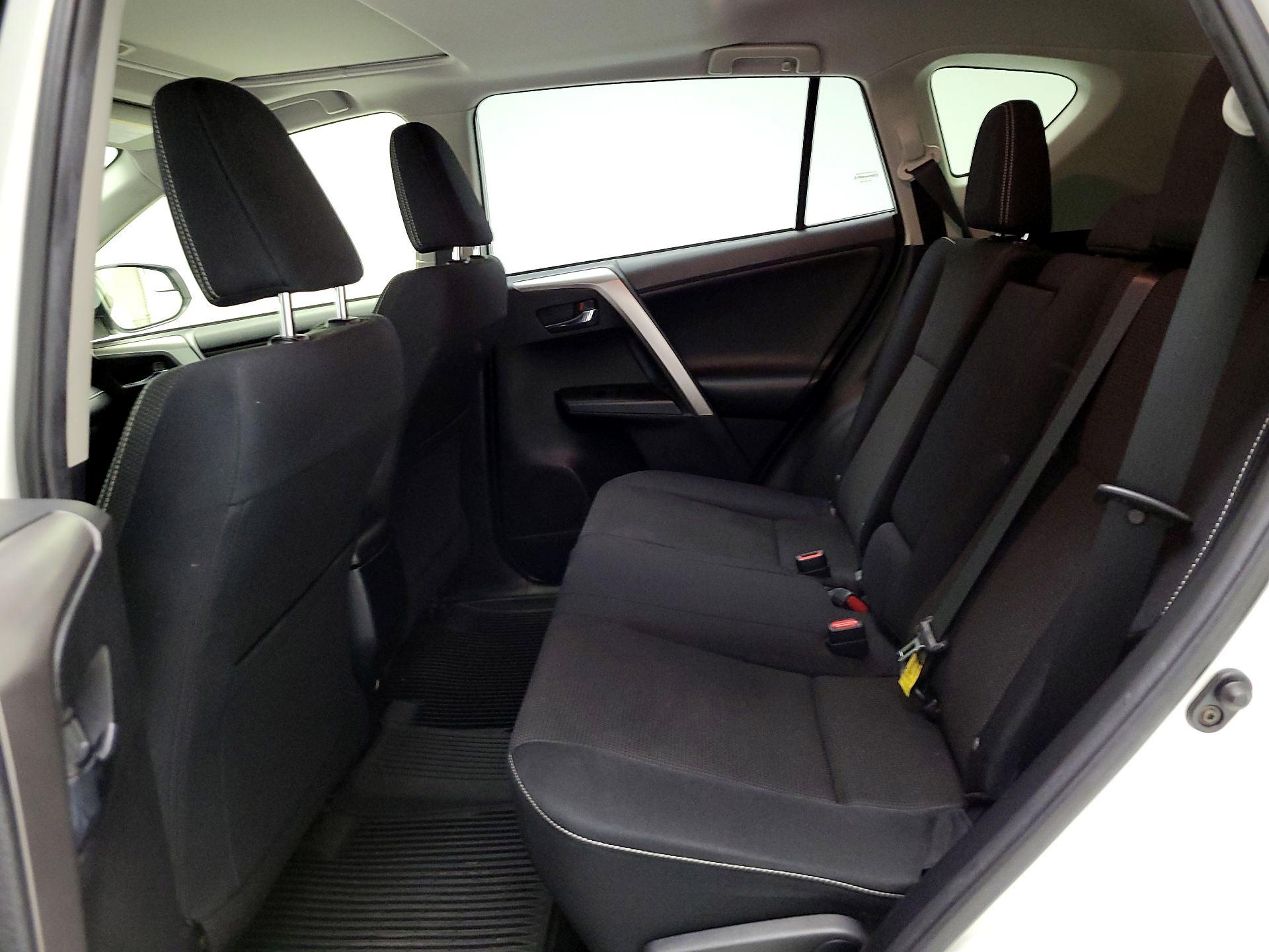 Thumbnail: 2017 Toyota RAV4 - 19