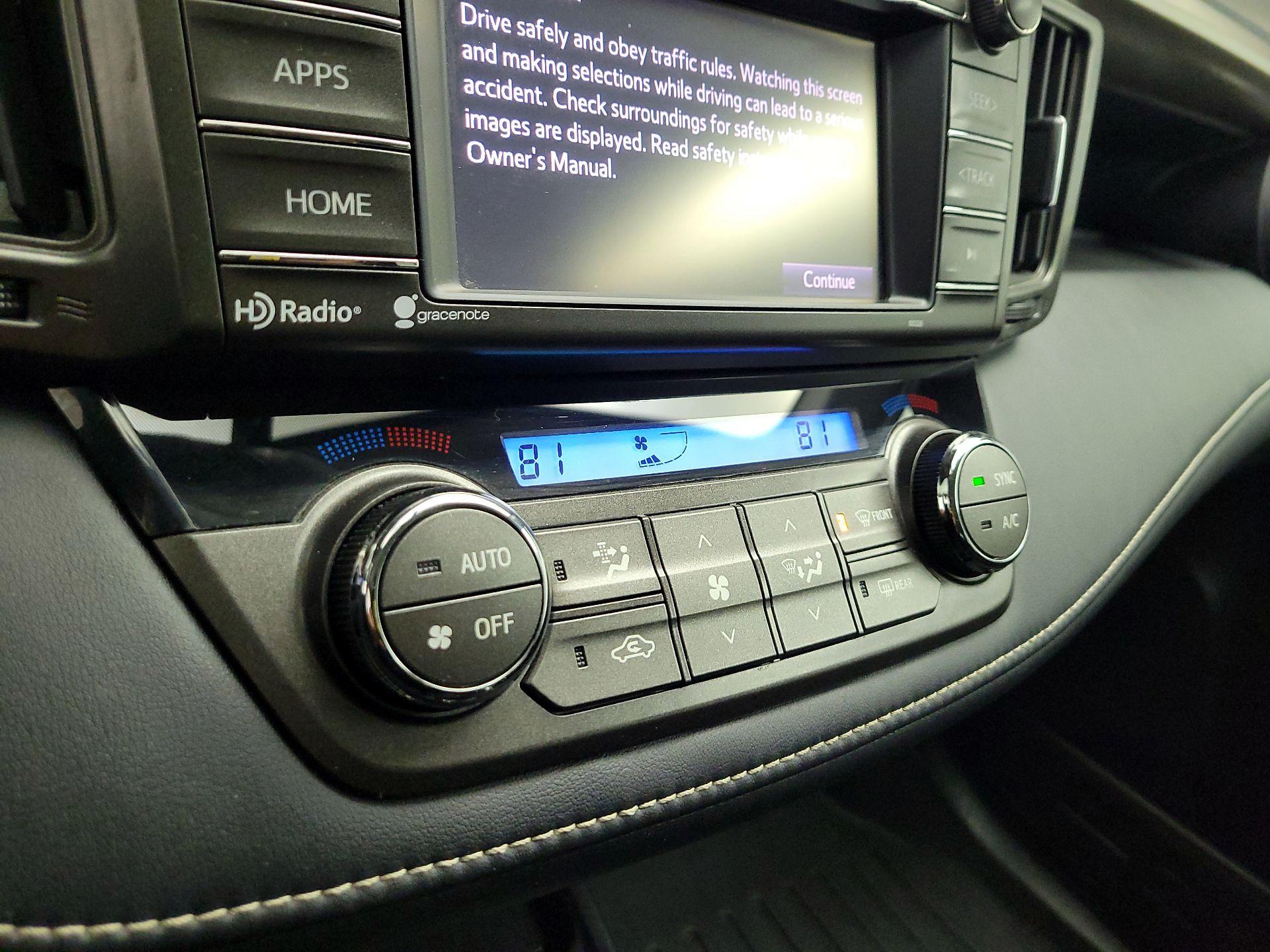 Thumbnail: 2015 Toyota RAV4 - 16