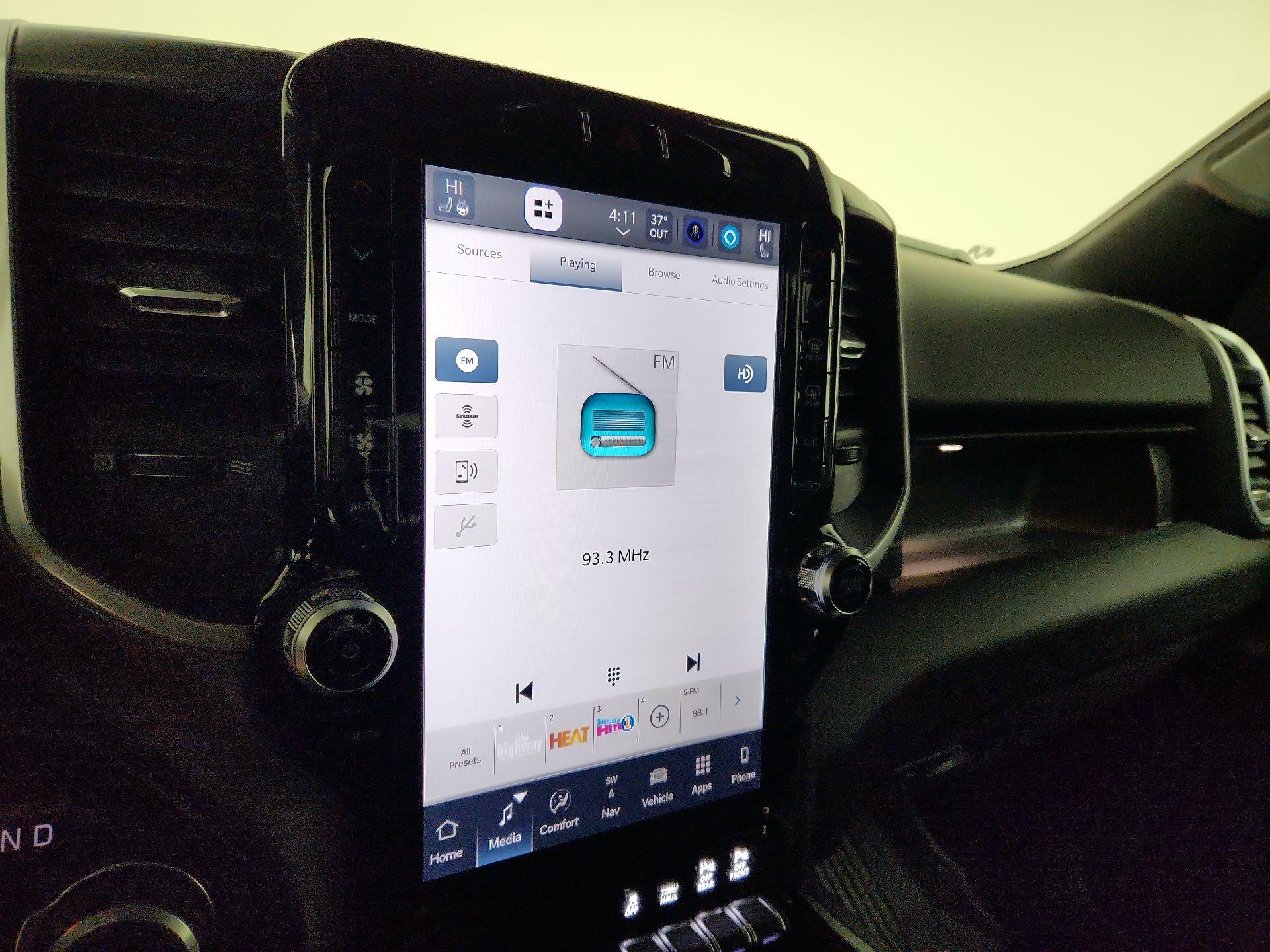 Thumbnail: 2023 RAM 1500 - 16