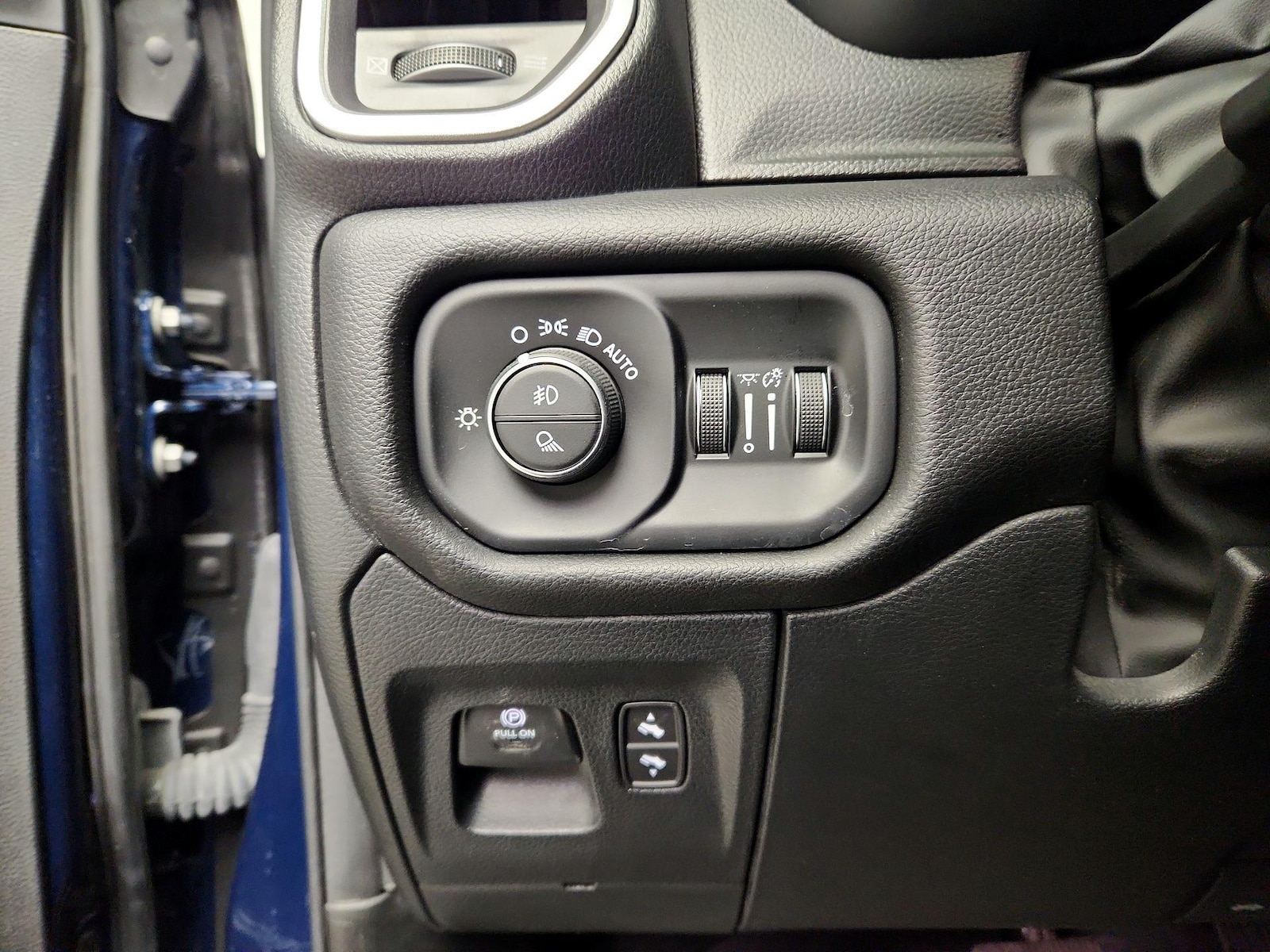 2023 RAM Ram 1500 Pickup Laramie - Photo 14