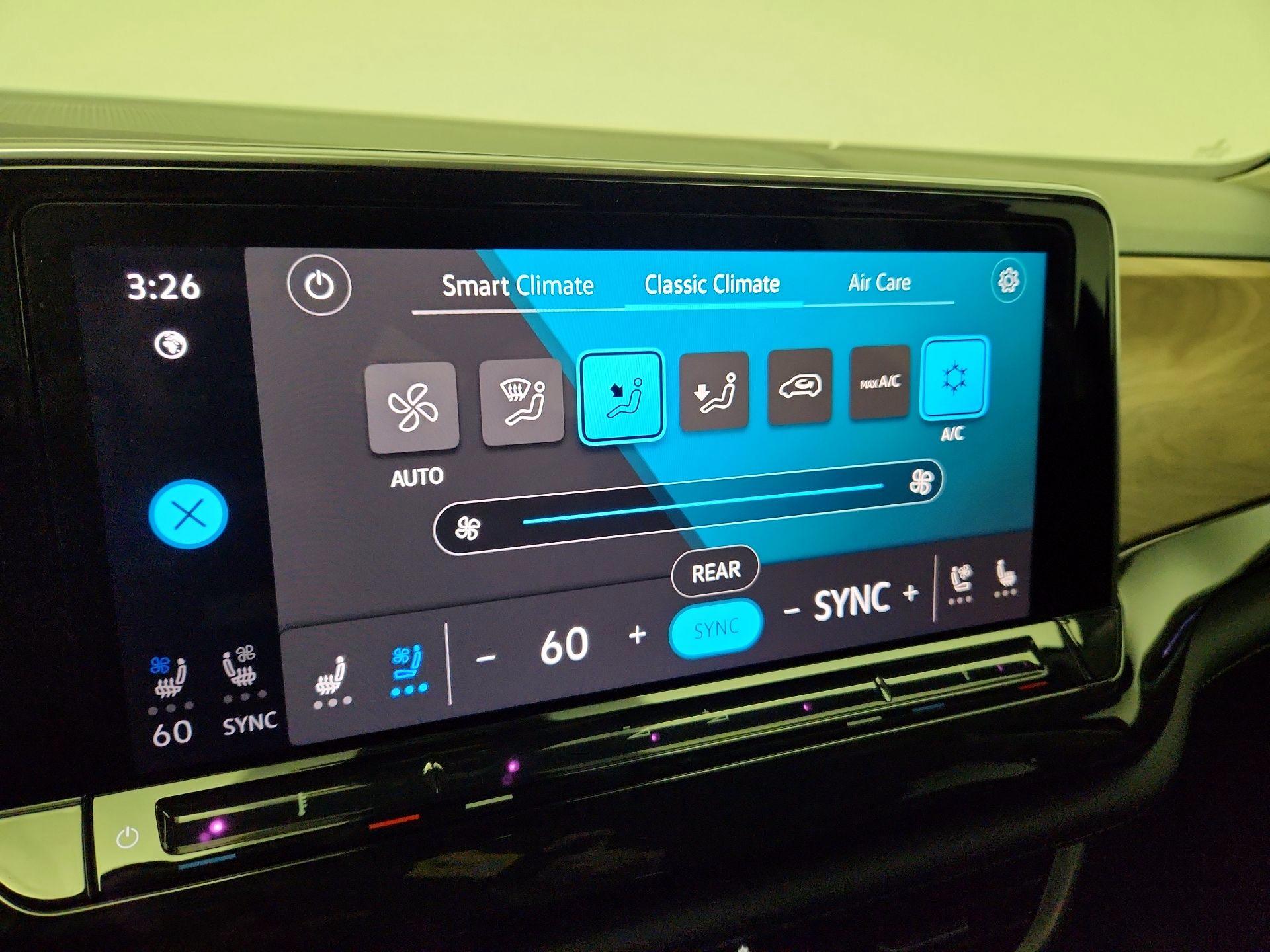 Thumbnail: 2025 Volkswagen Atlas - 16