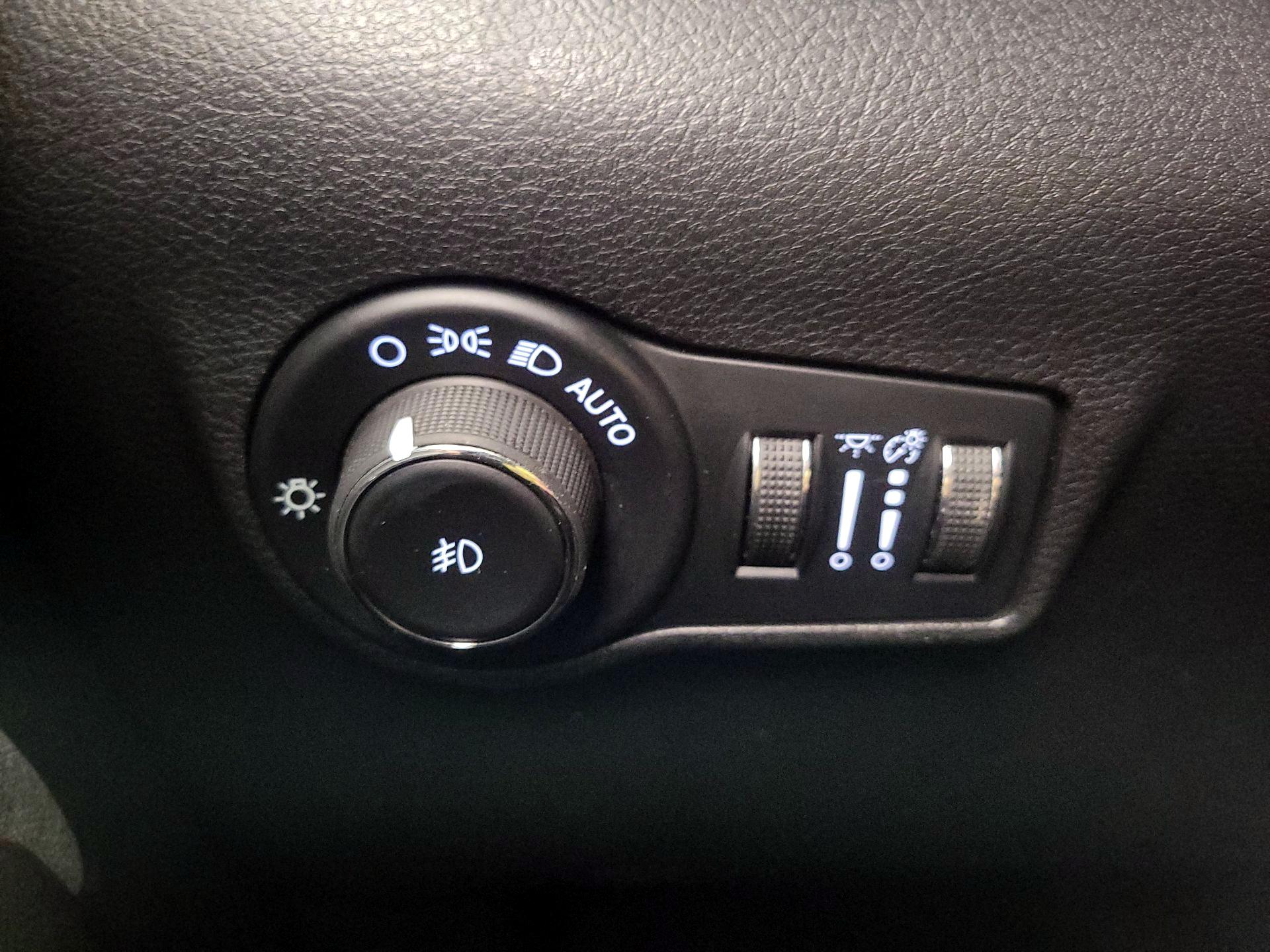 Thumbnail: 2024 Jeep Compass - 13