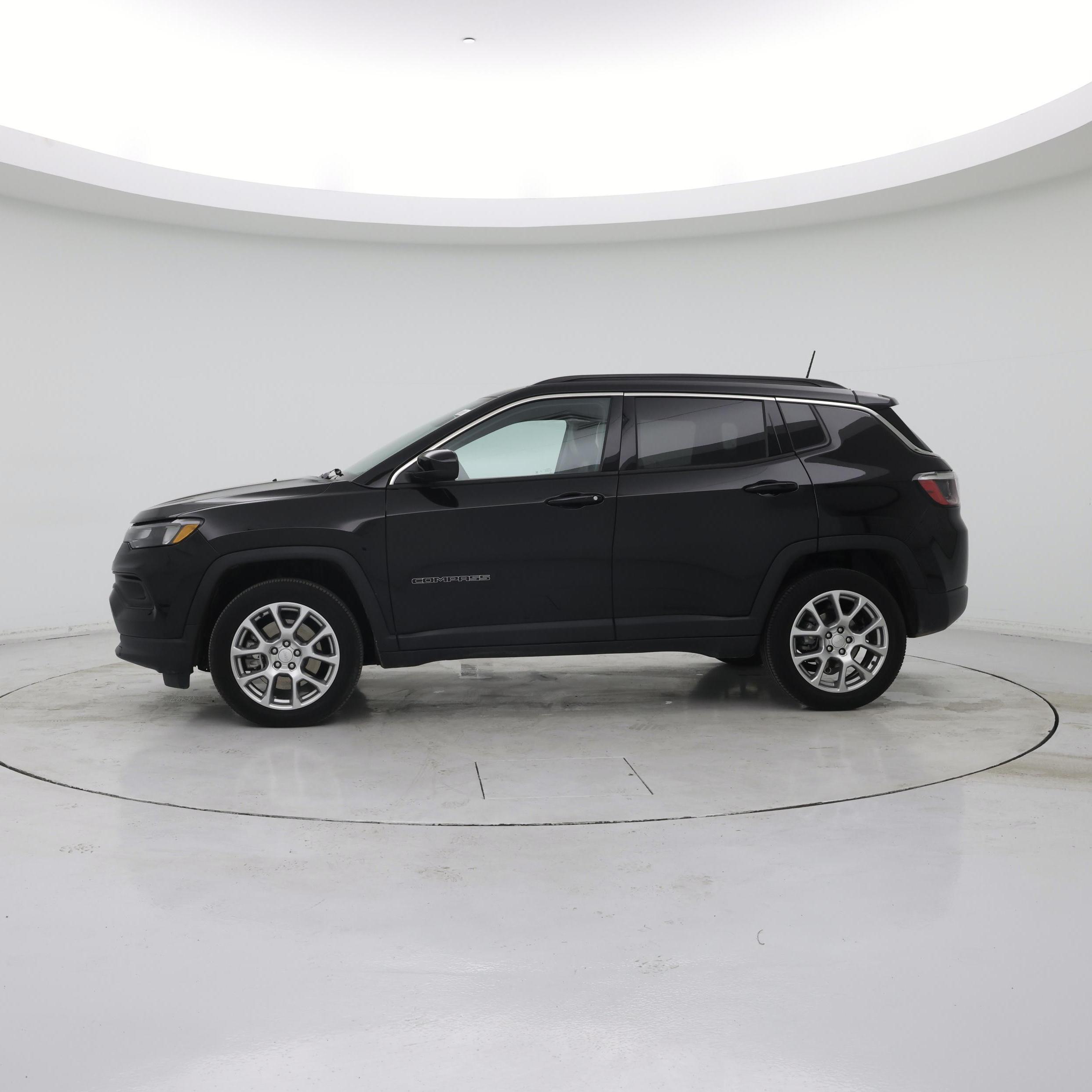 Thumbnail: 2024 Jeep Compass - 3
