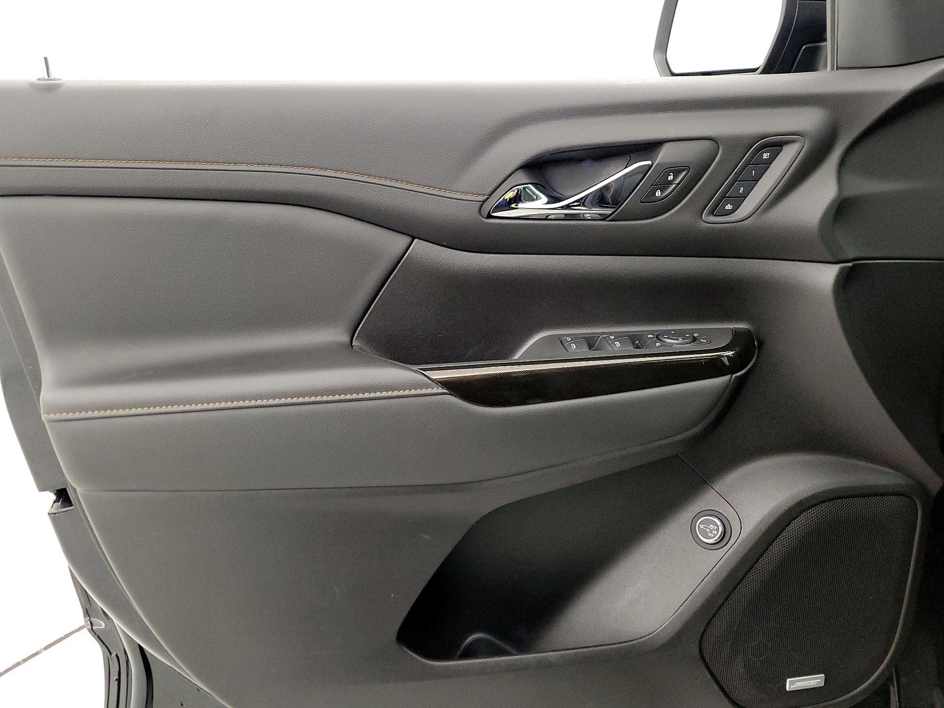 Thumbnail: 2023 GMC Acadia - 12