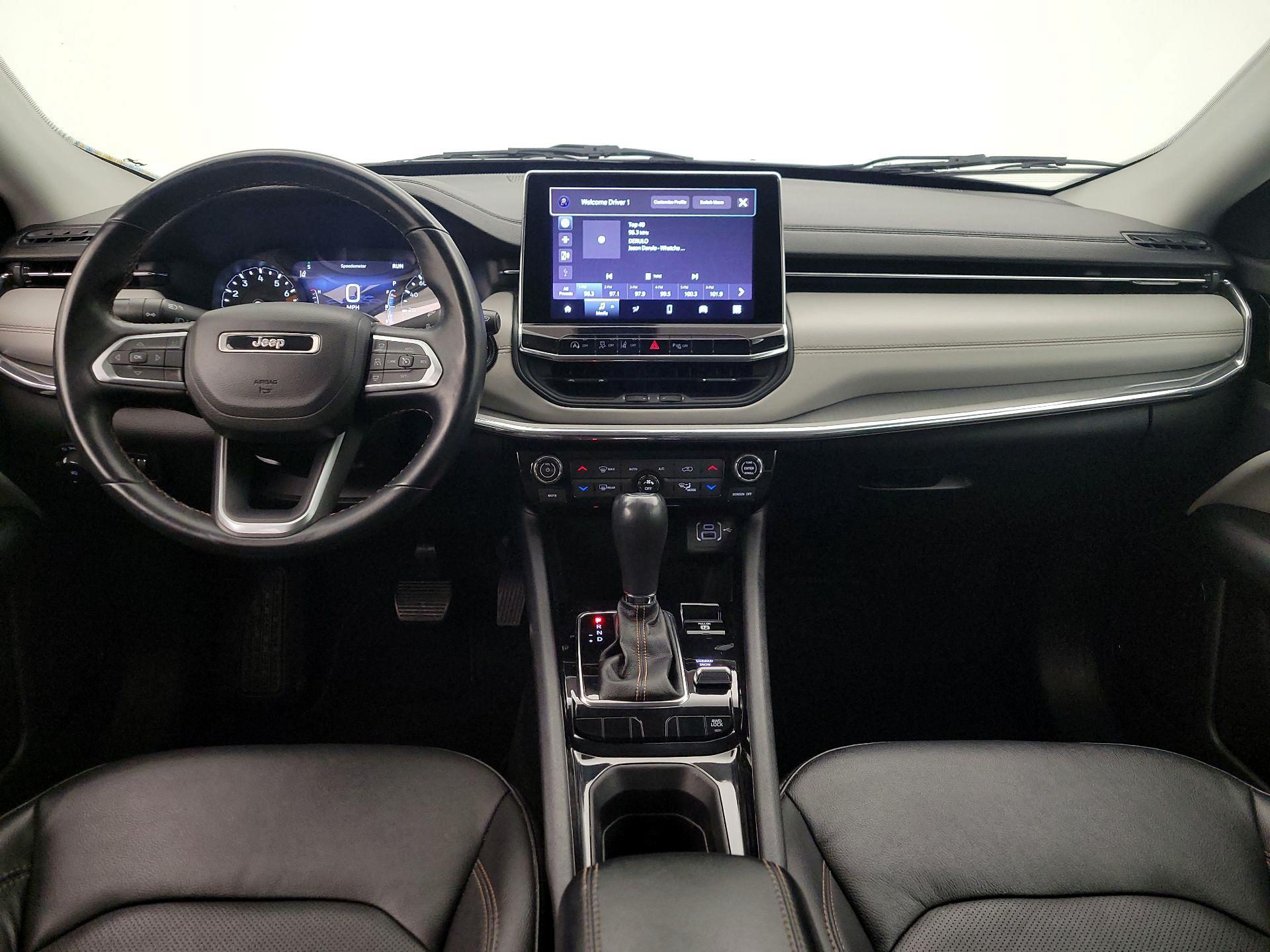 Thumbnail: 2022 Jeep Compass - 9