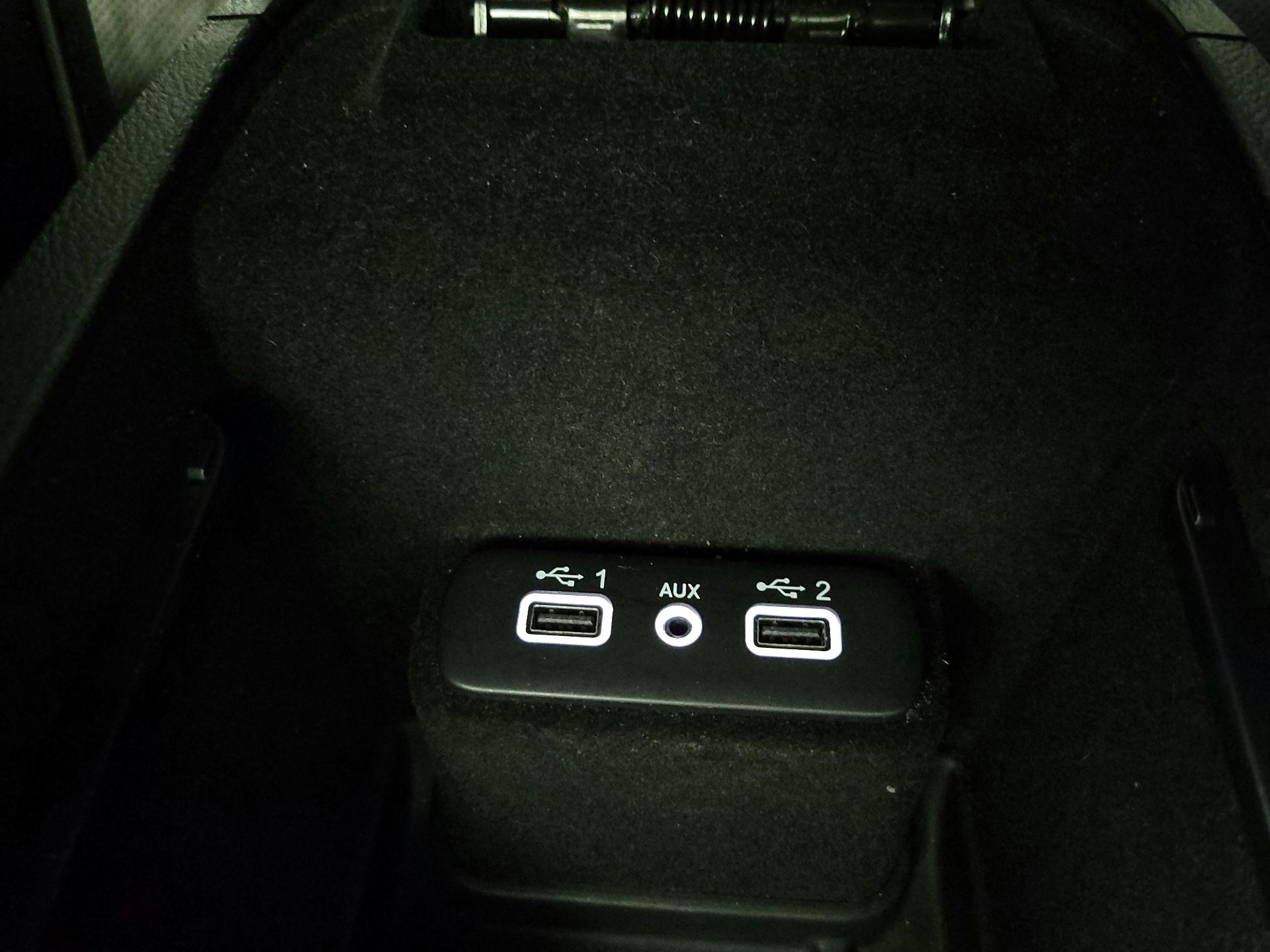 Thumbnail: 2022 Dodge Charger - 18