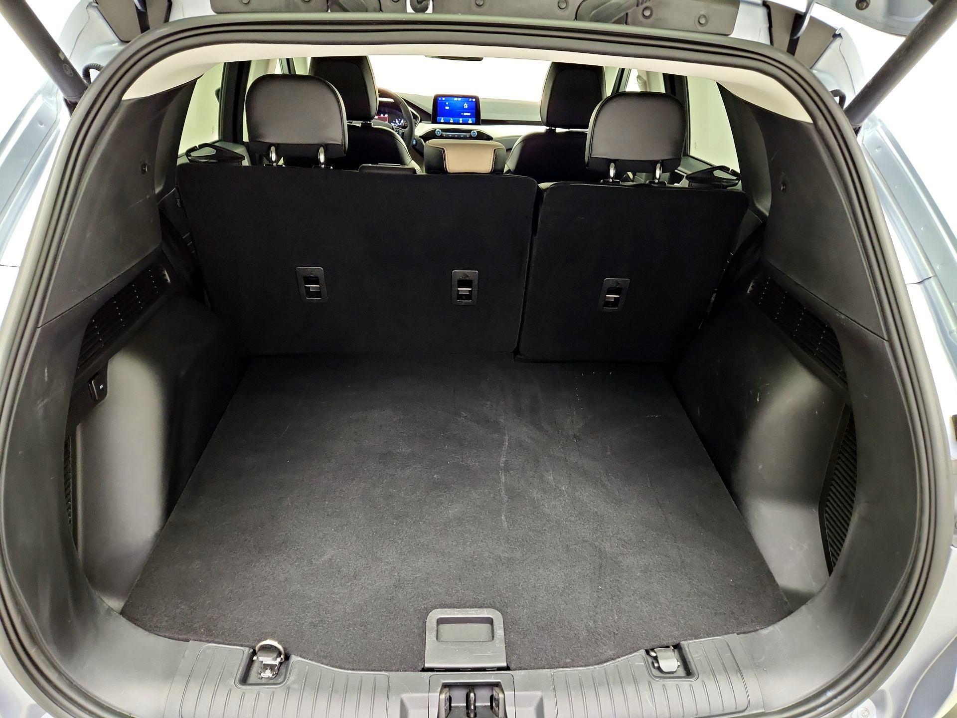 Thumbnail: 2022 Ford Escape - 20