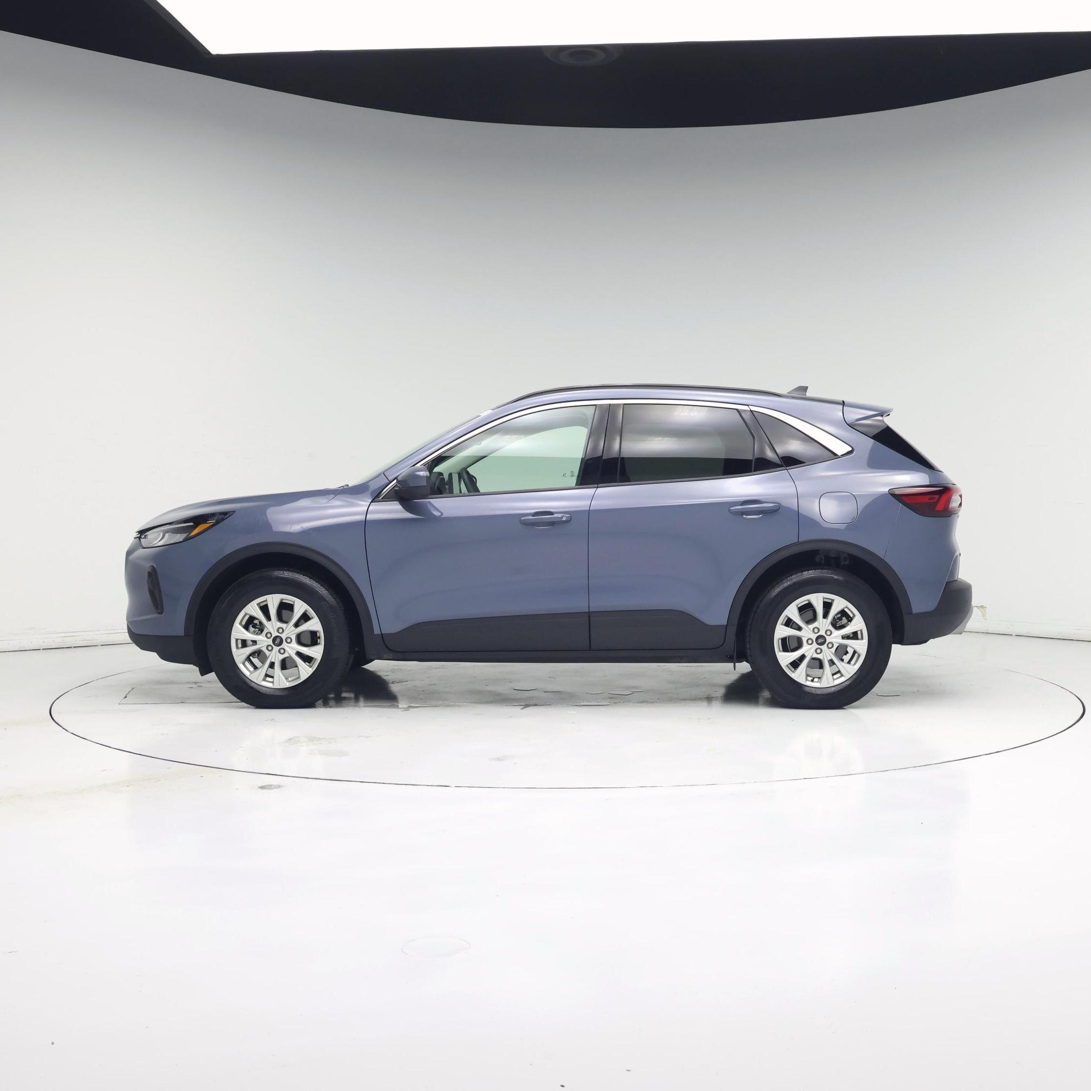 Thumbnail: 2024 Ford Escape - 3