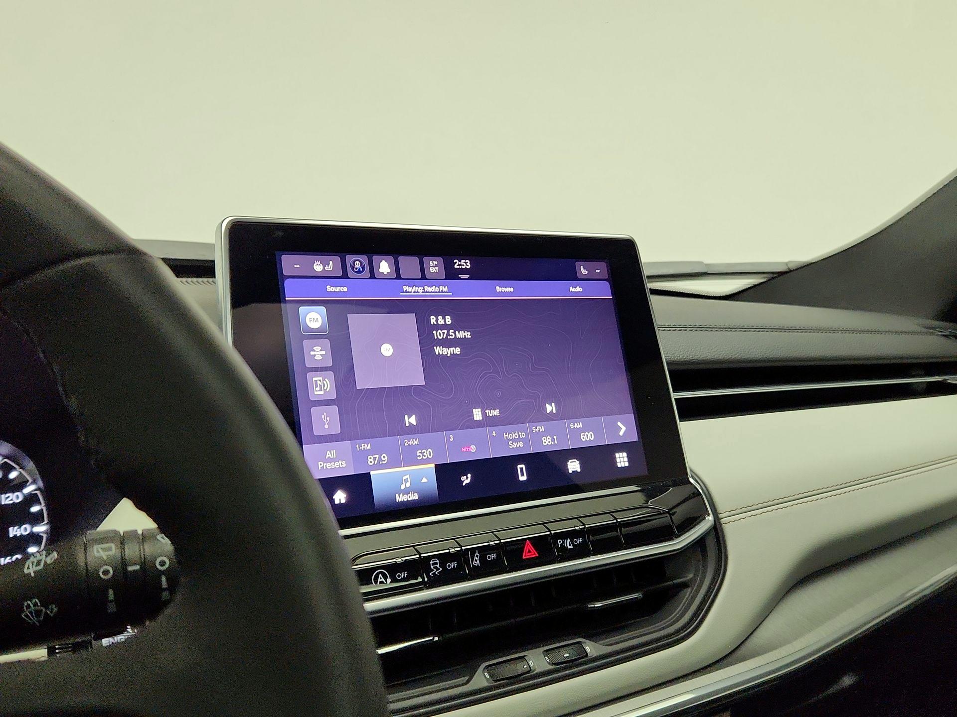 Thumbnail: 2024 Jeep Compass - 15