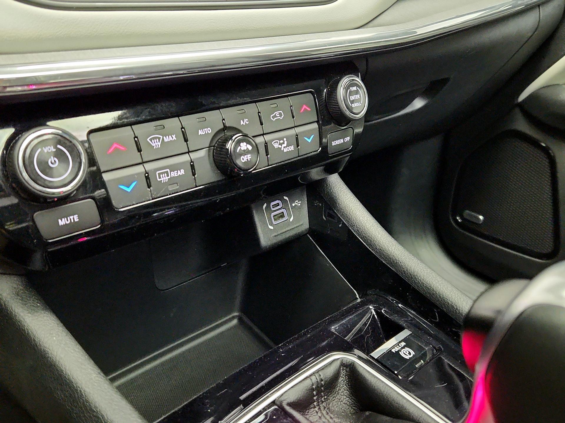 Thumbnail: 2024 Jeep Compass - 18