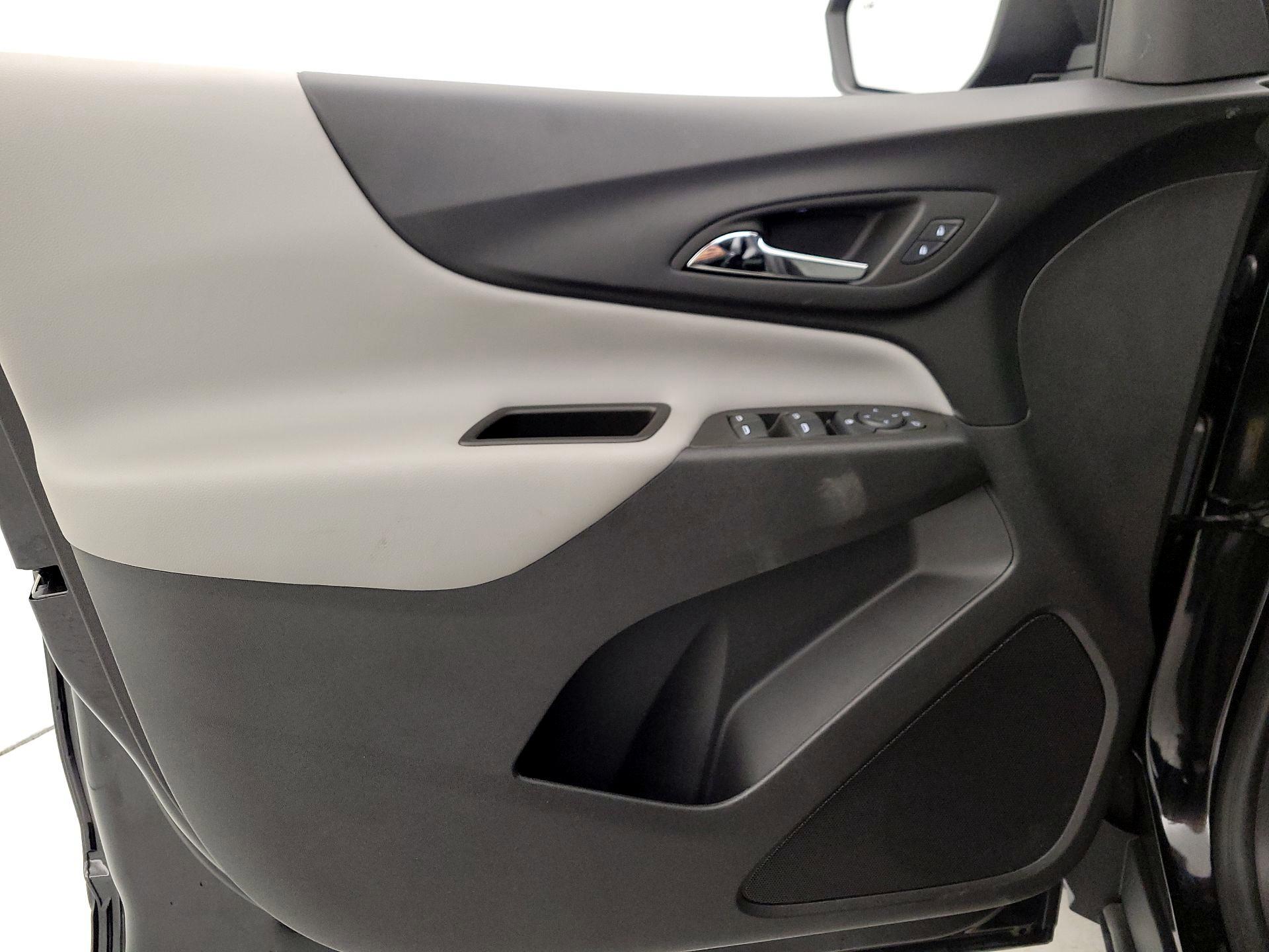 Thumbnail: 2024 Chevrolet Equinox - 12