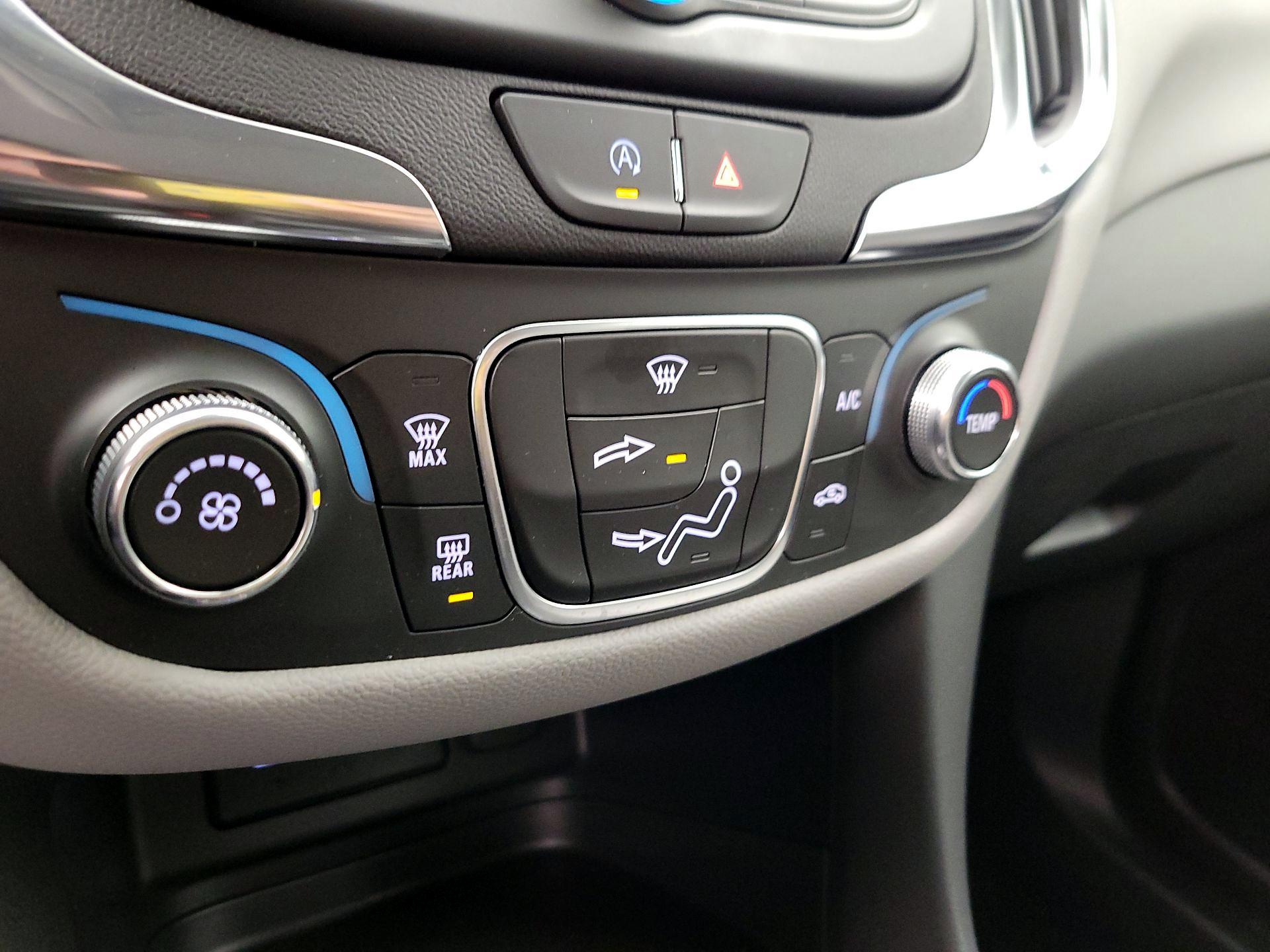 Thumbnail: 2024 Chevrolet Equinox - 16