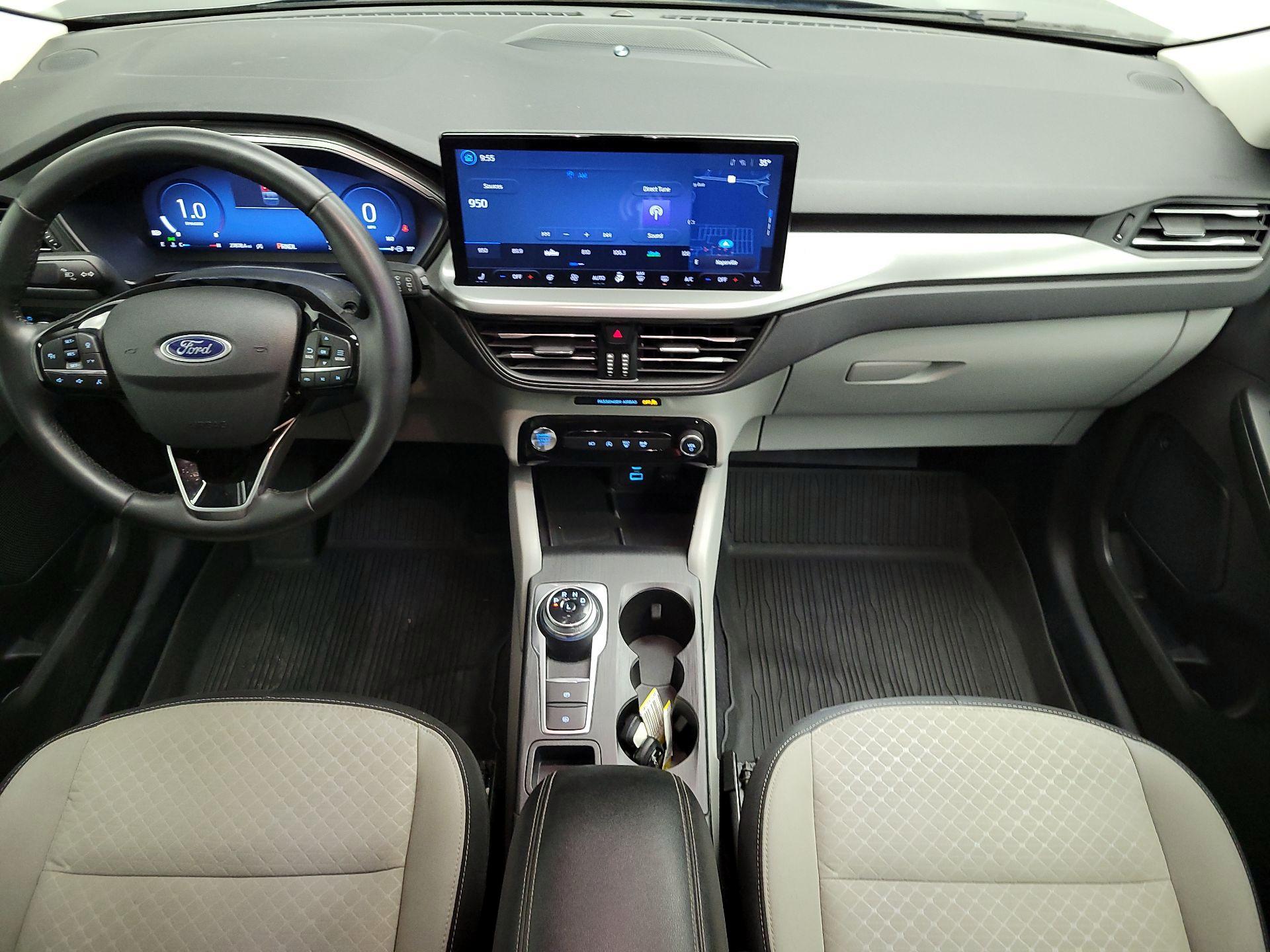 Thumbnail: 2023 Ford Escape - 9