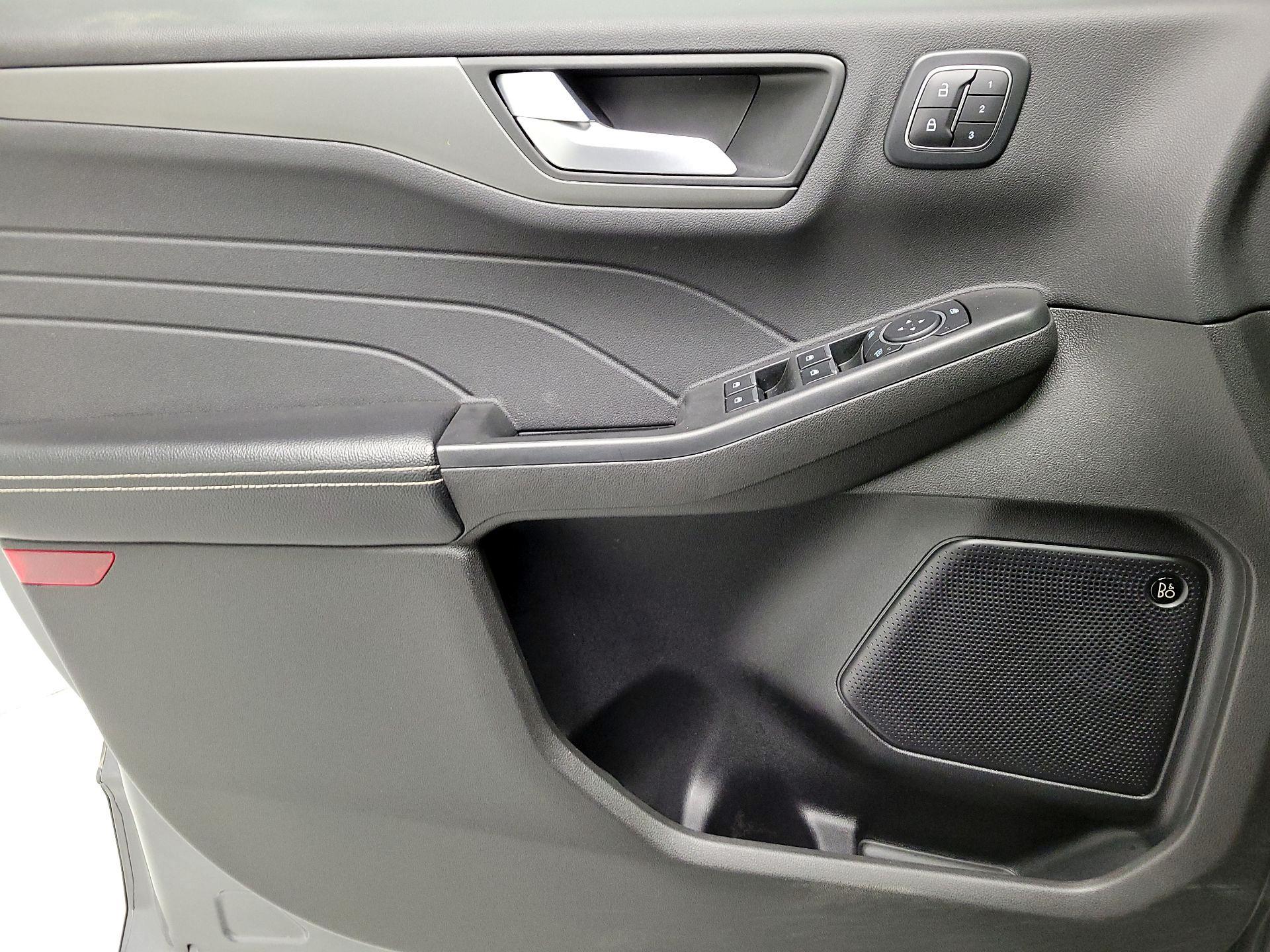 Thumbnail: 2023 Ford Escape - 12