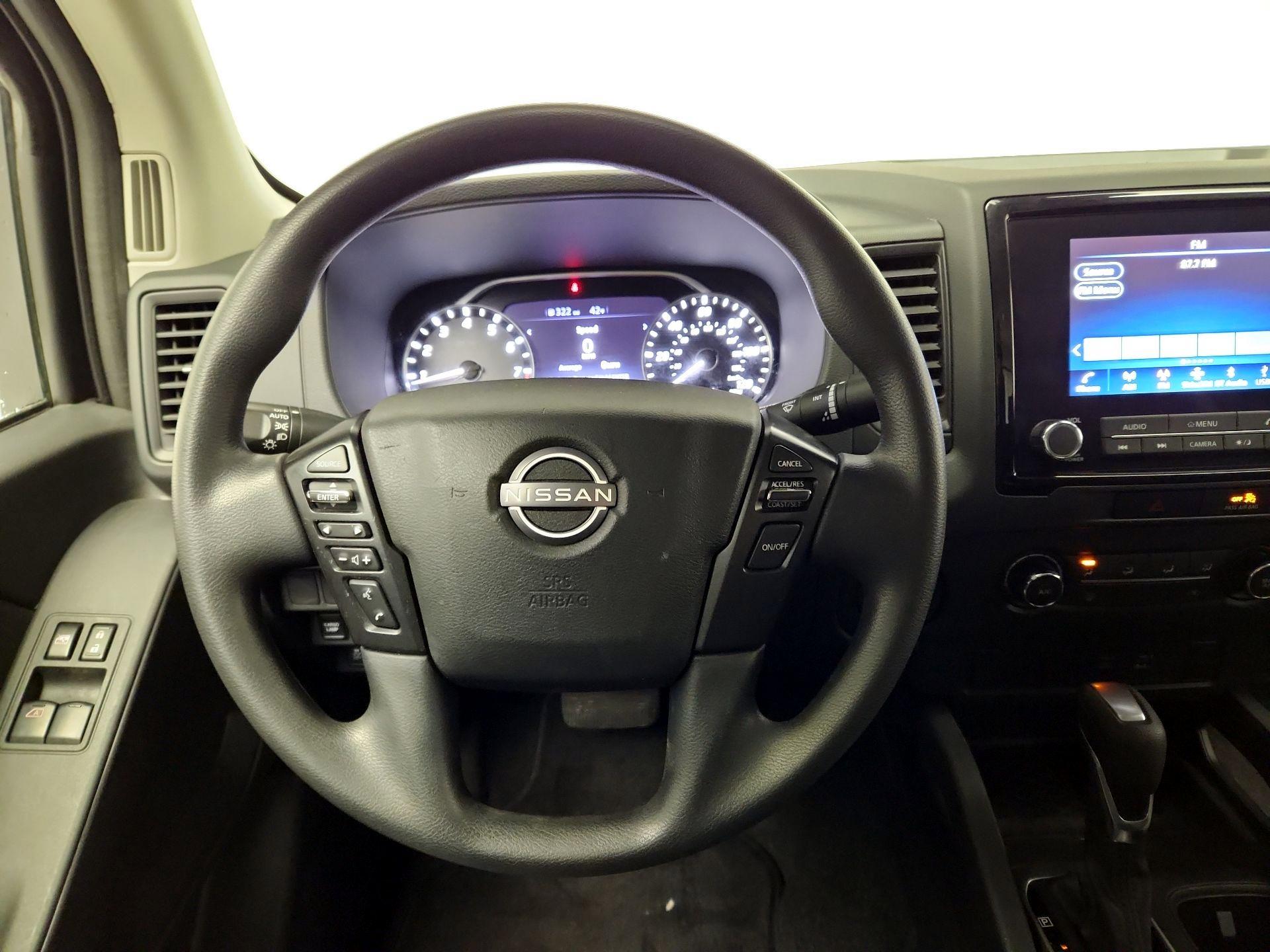 Thumbnail: 2022 Nissan Frontier - 10