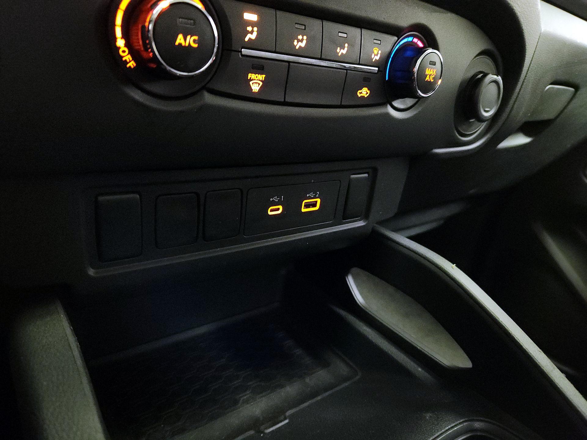 Thumbnail: 2022 Nissan Frontier - 18