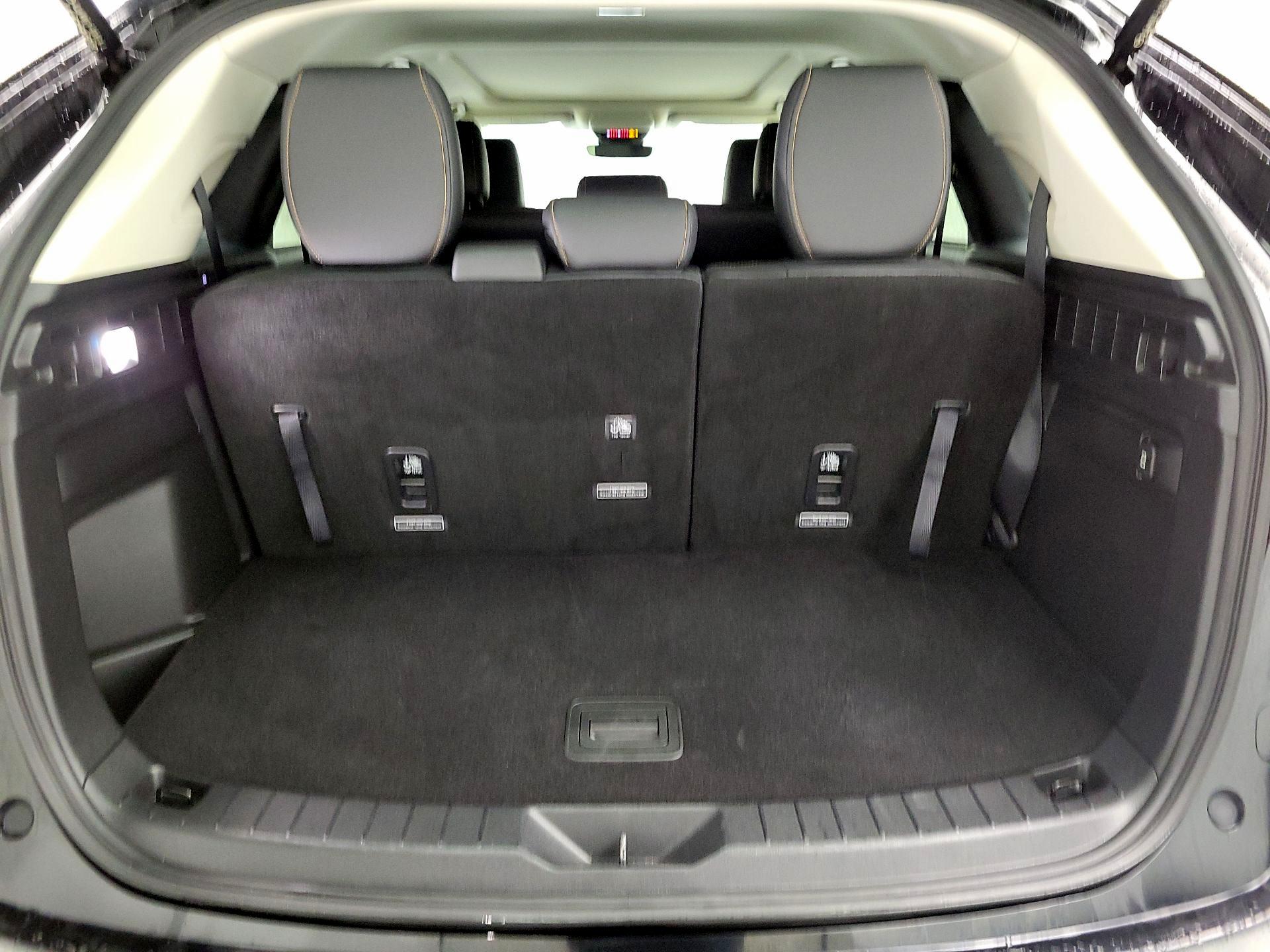 Thumbnail: 2025 Mazda CX-90 - 16