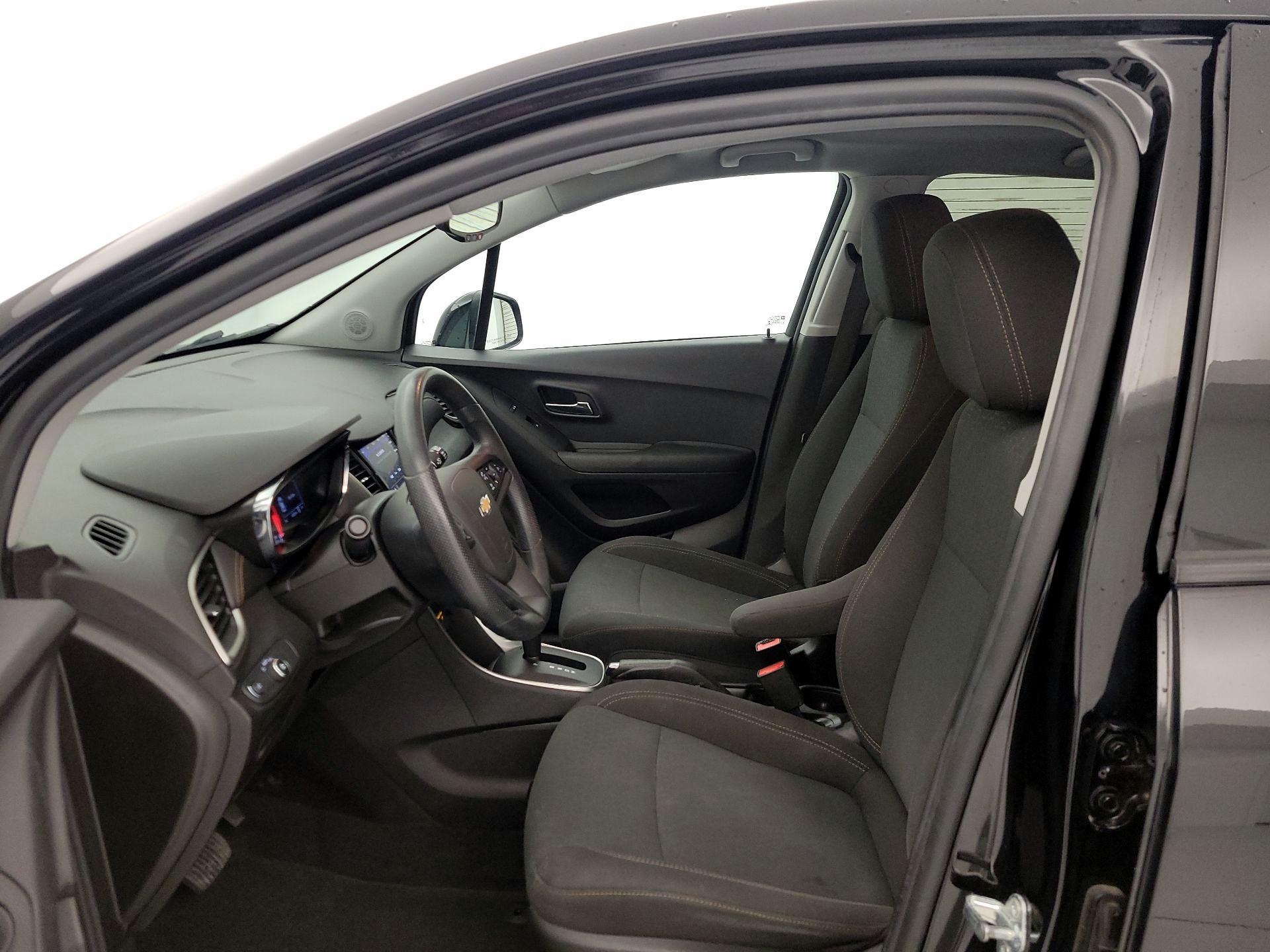 Thumbnail: 2020 Chevrolet Trax - 11