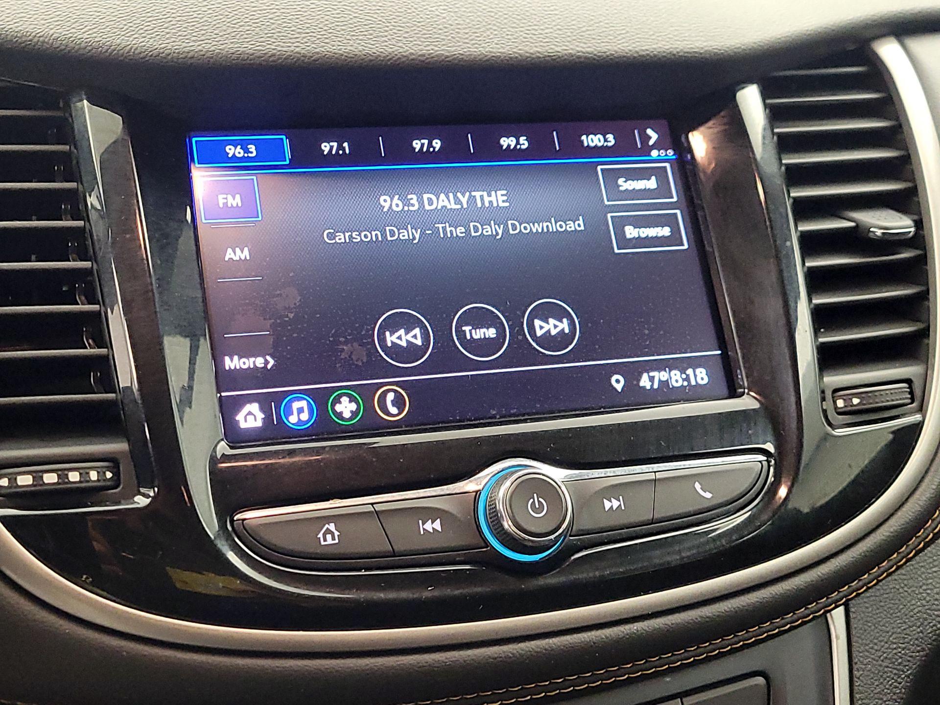 Thumbnail: 2020 Chevrolet Trax - 15