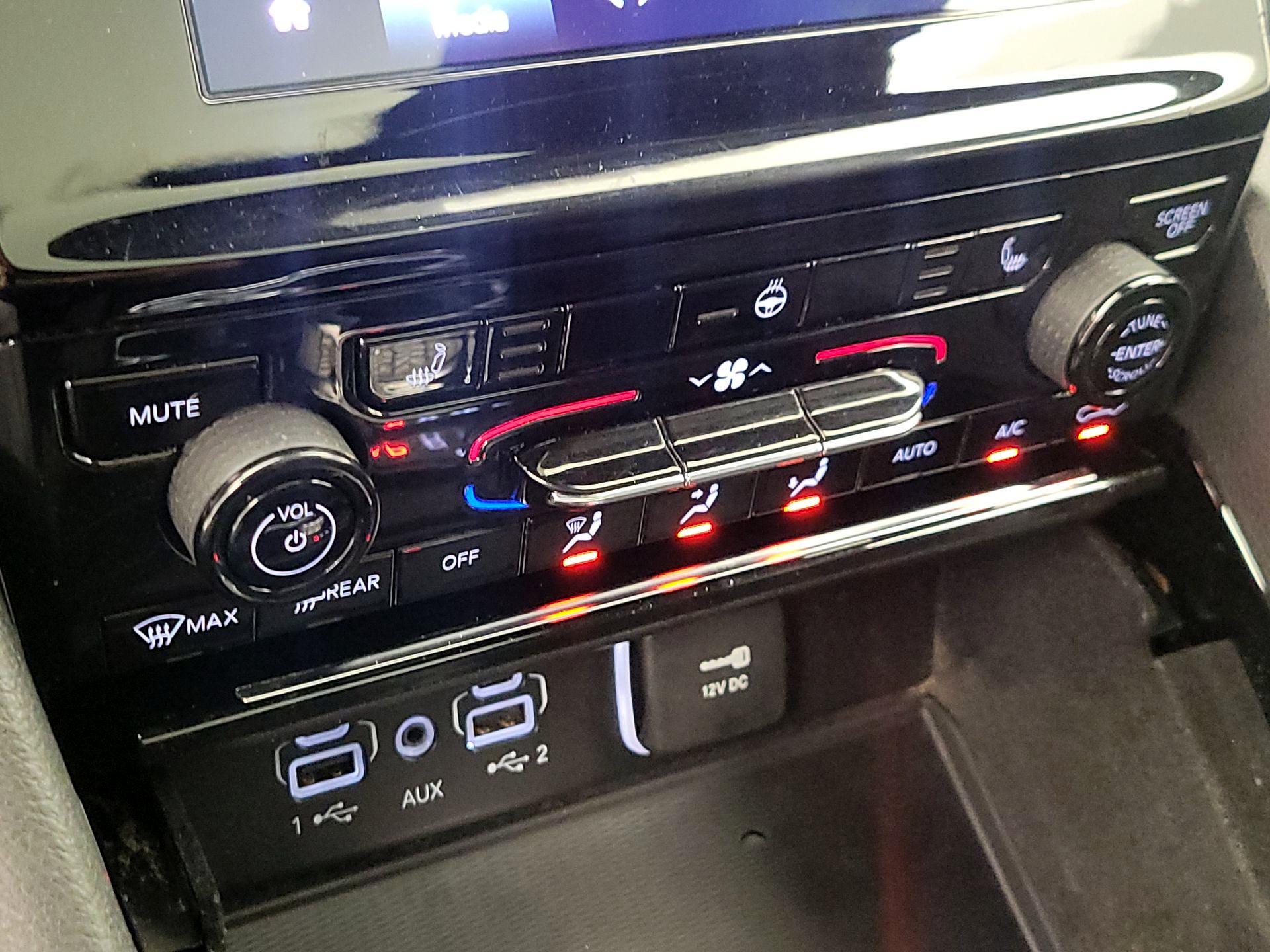 Thumbnail: 2021 Jeep Grand Cherokee L - 16