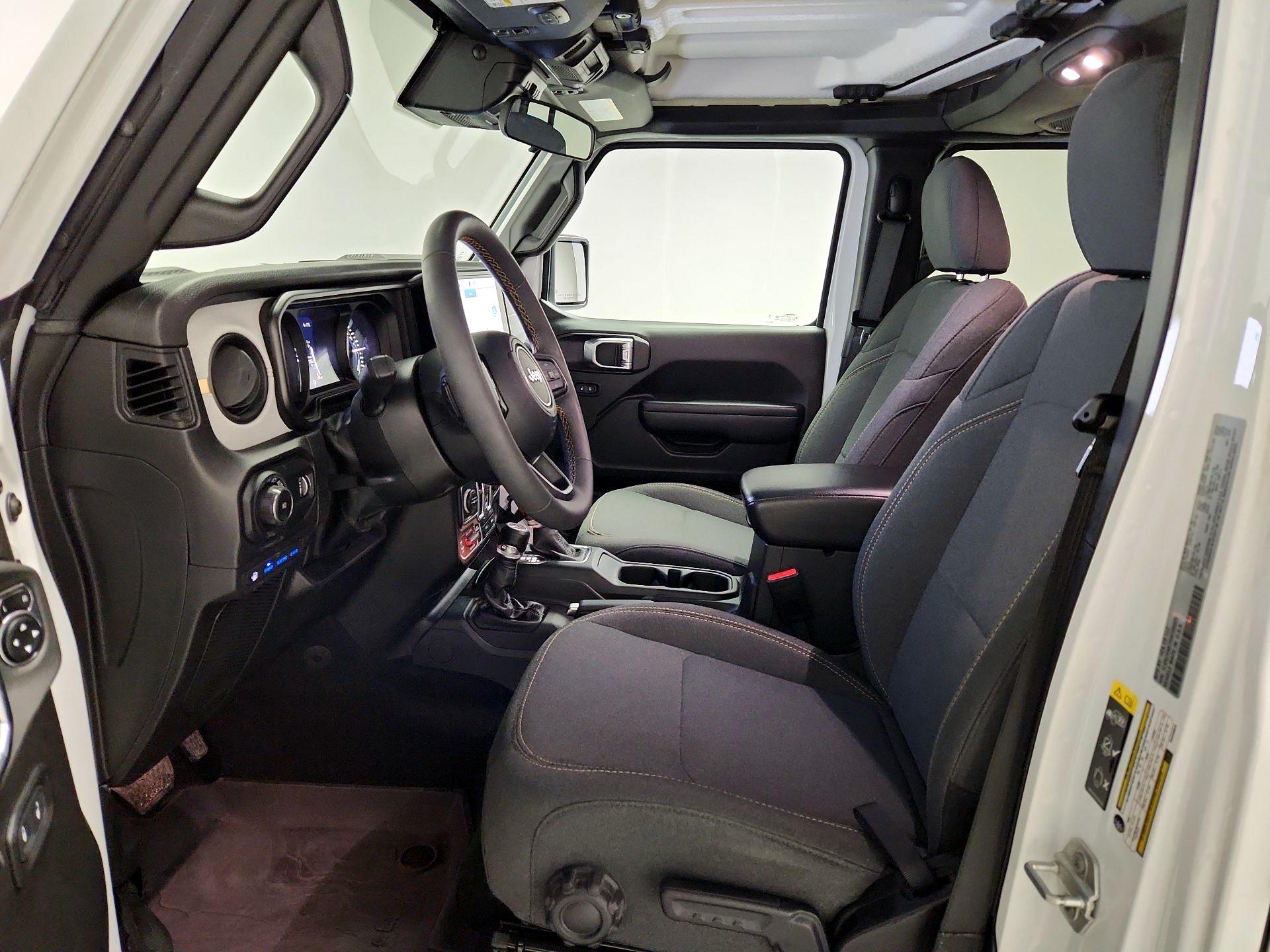 Thumbnail: 2024 Jeep Wrangler - 11