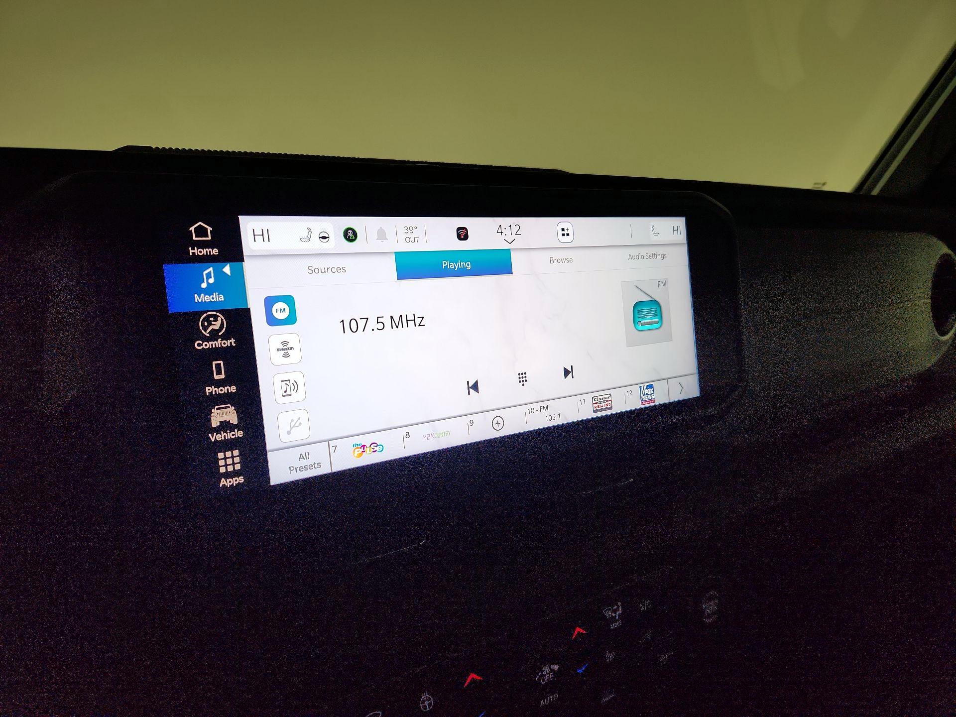 Thumbnail: 2024 Jeep Wrangler - 15