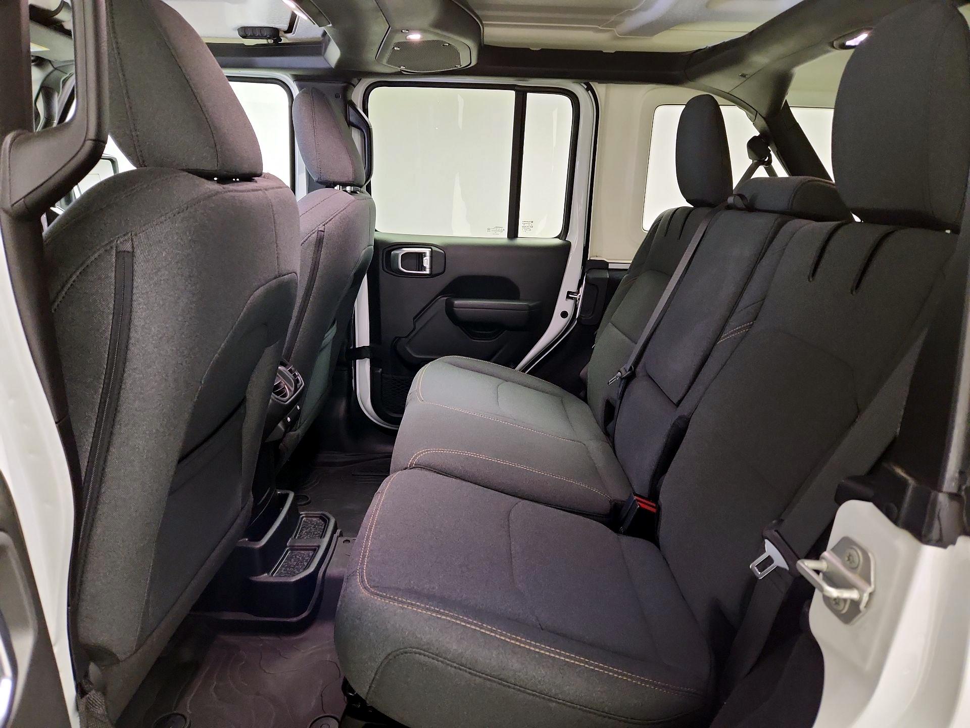 Thumbnail: 2024 Jeep Wrangler - 19