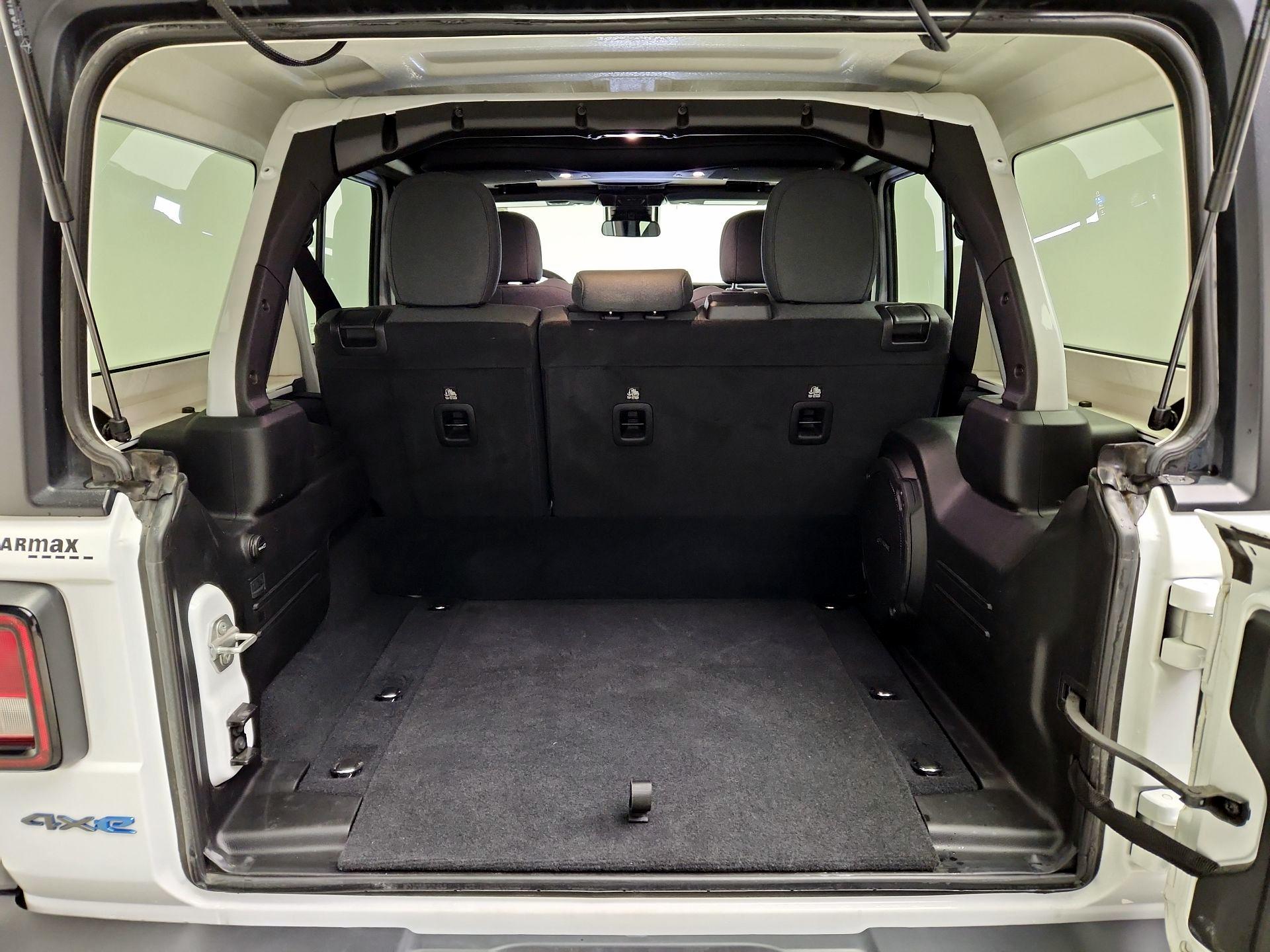 Thumbnail: 2024 Jeep Wrangler - 20