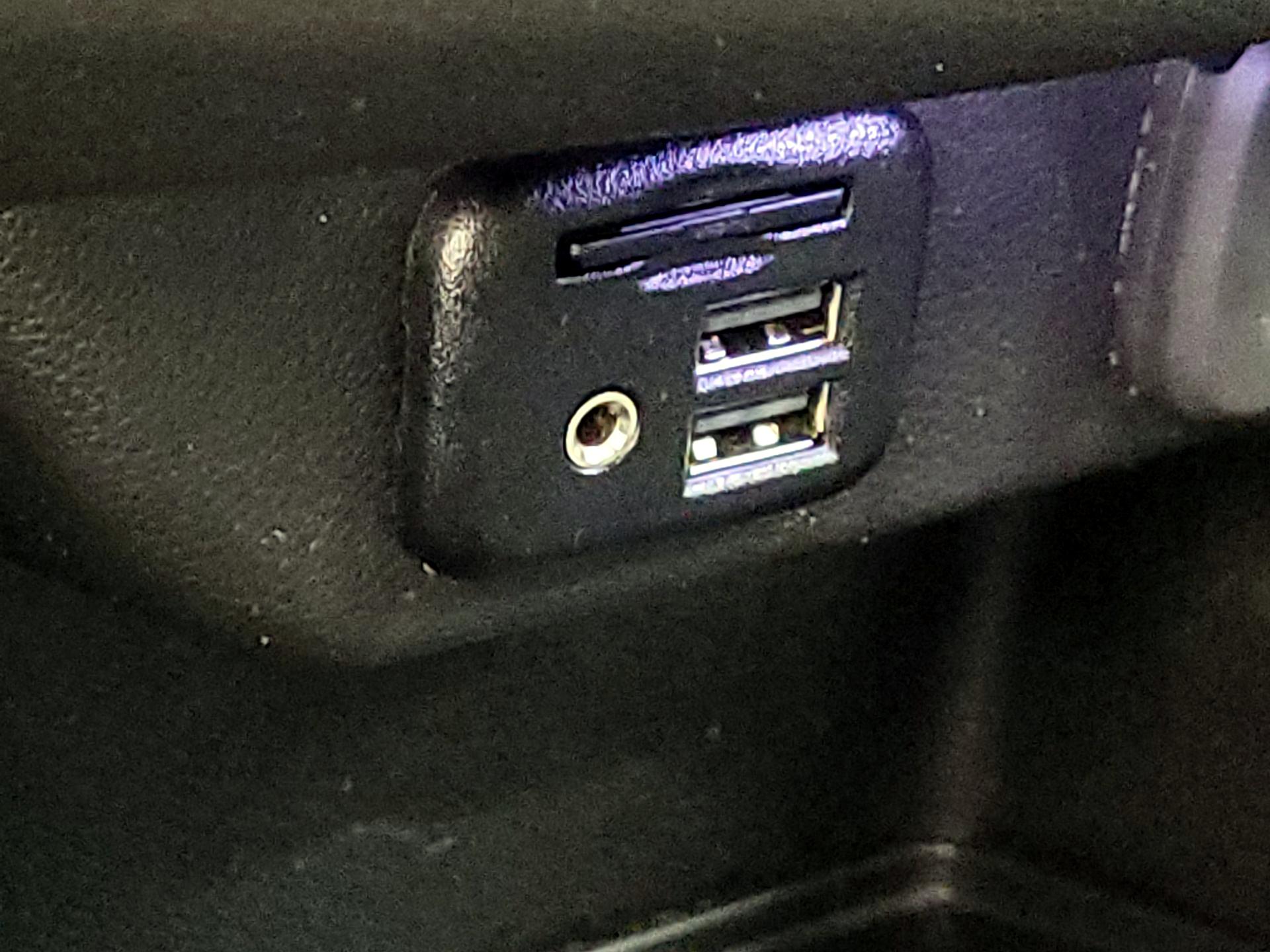 Thumbnail: 2023 Chevrolet Traverse - 19