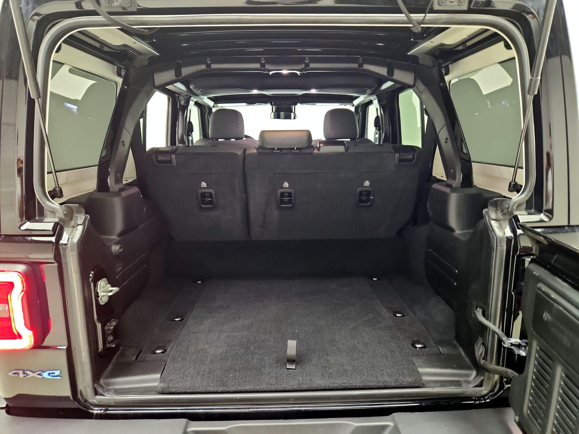 Thumbnail: 2024 Jeep Wrangler - 19