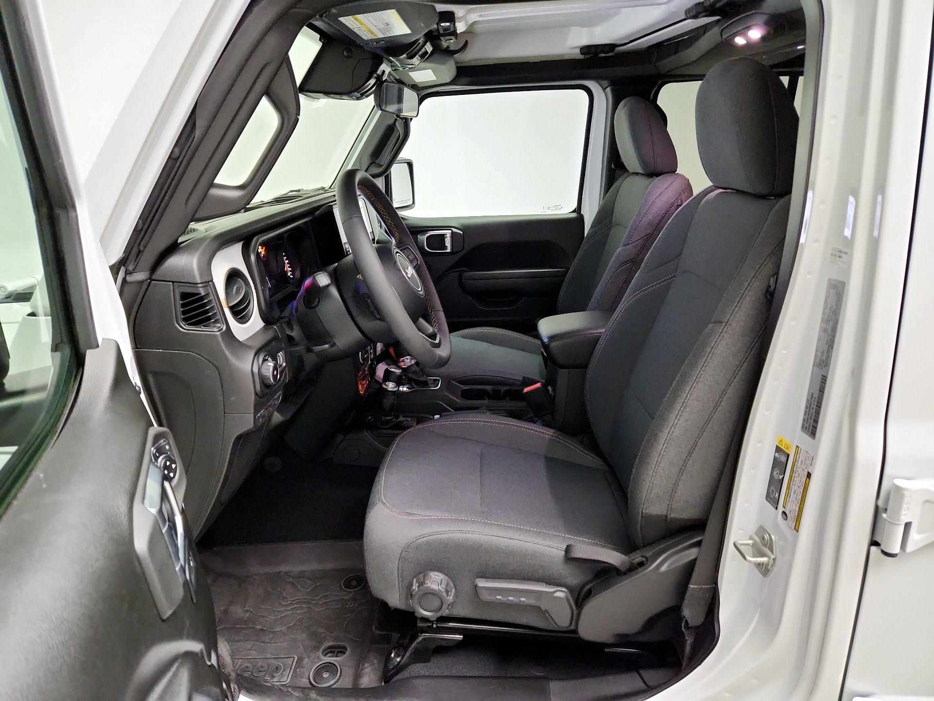 Thumbnail: 2024 Jeep Wrangler - 11