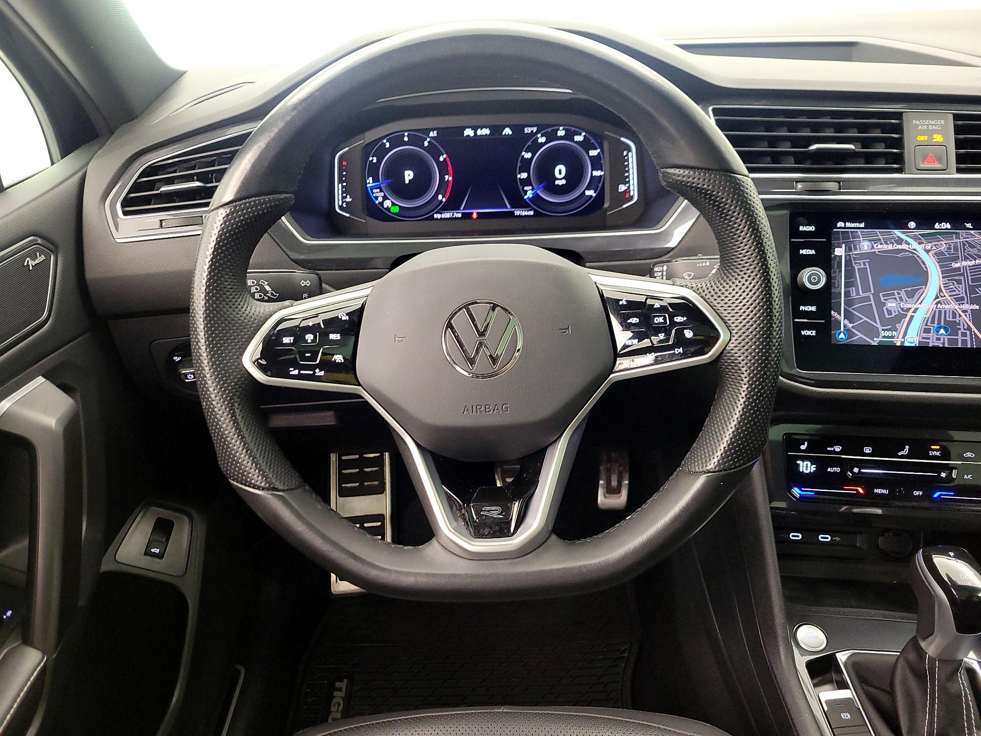 Thumbnail: 2023 Volkswagen Tiguan - 10