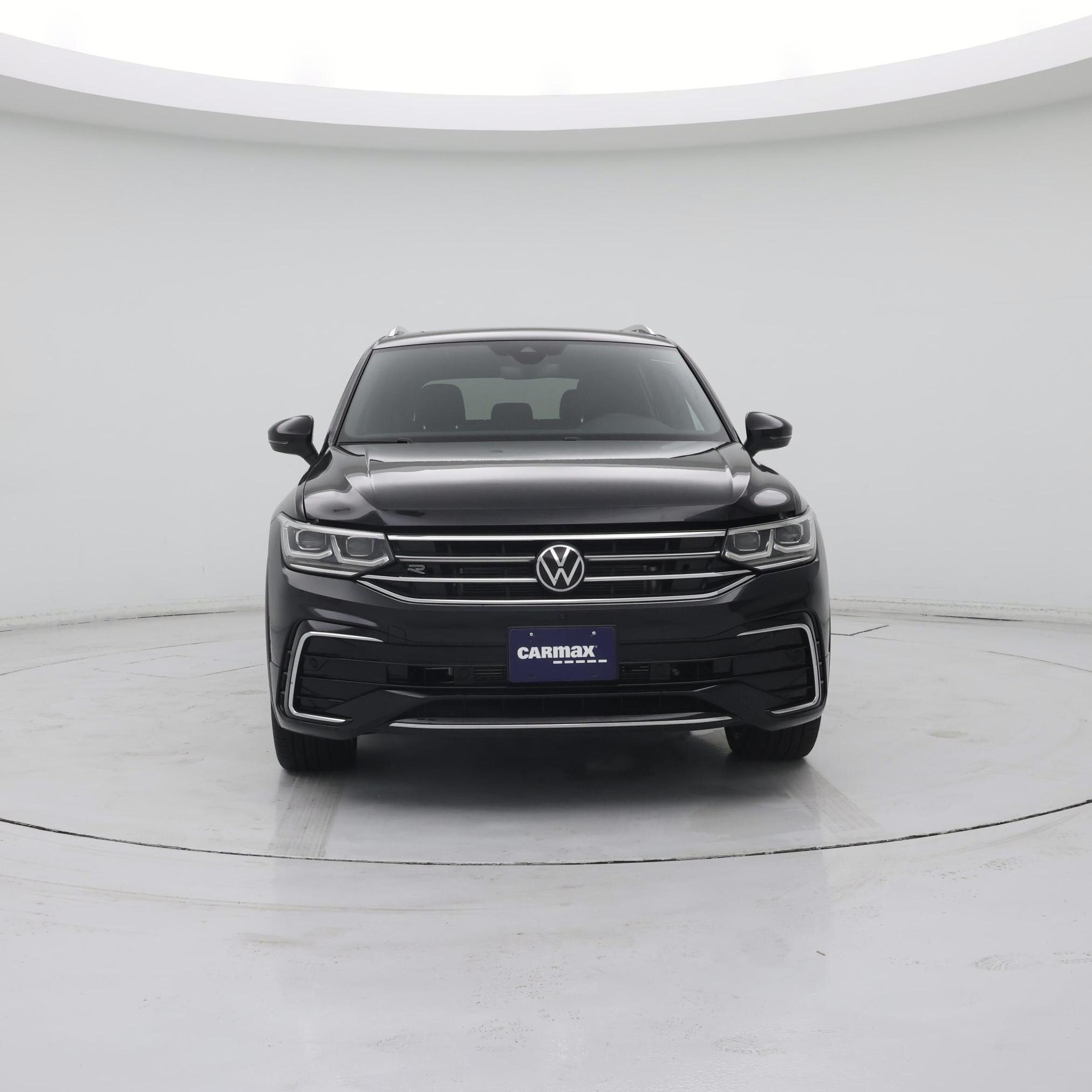 Thumbnail: 2023 Volkswagen Tiguan - 5