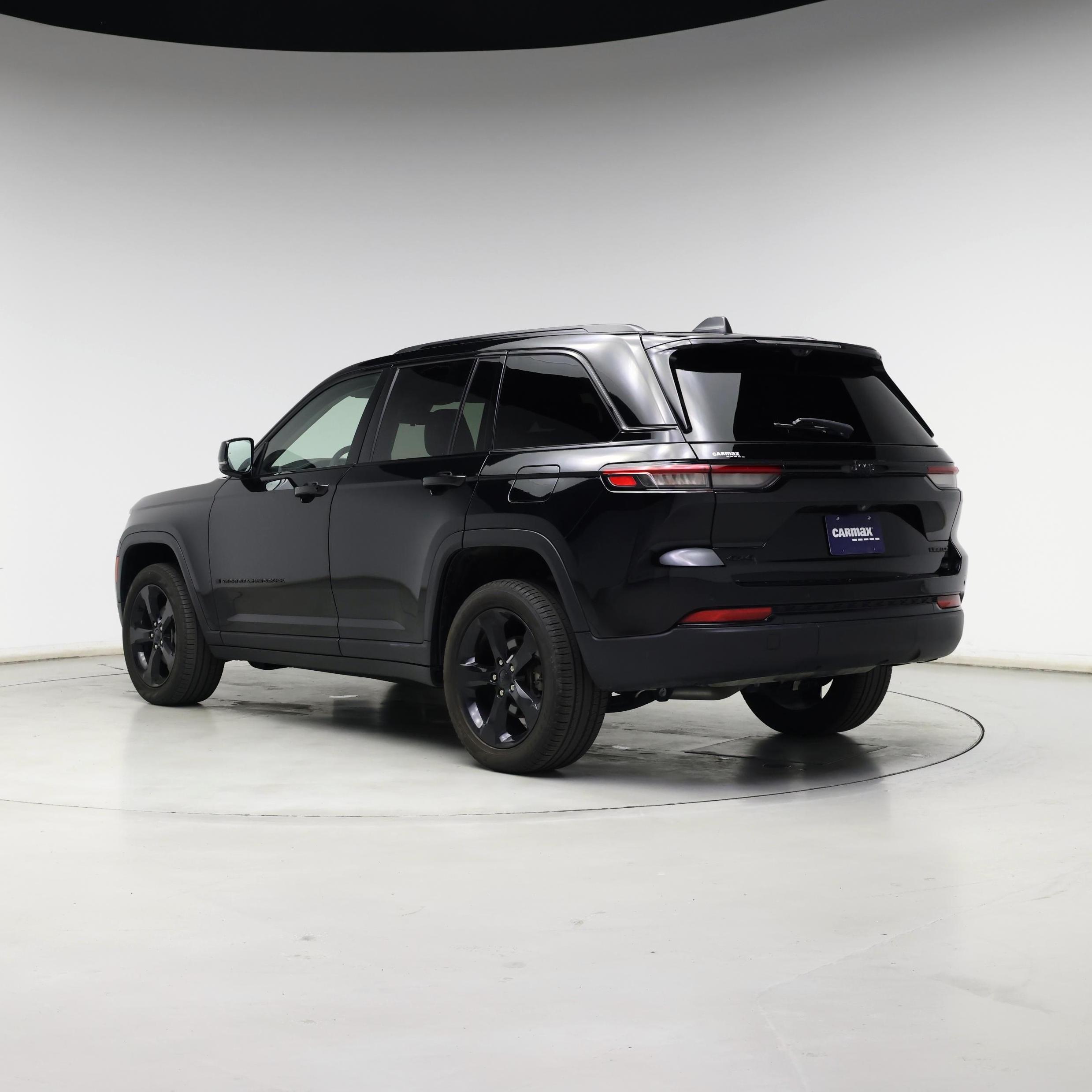 Thumbnail: 2023 Jeep Grand Cherokee - 2