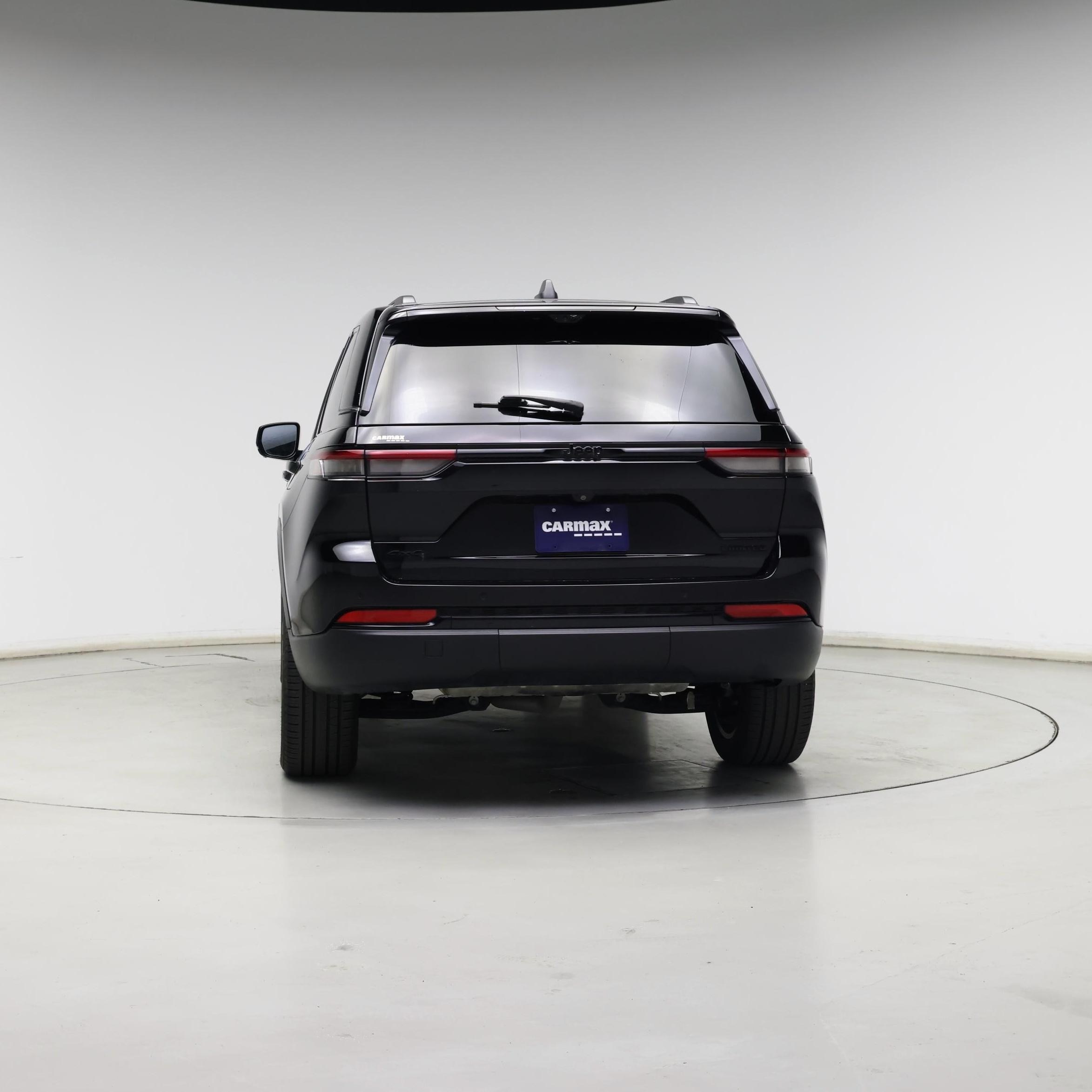 Thumbnail: 2023 Jeep Grand Cherokee - 6