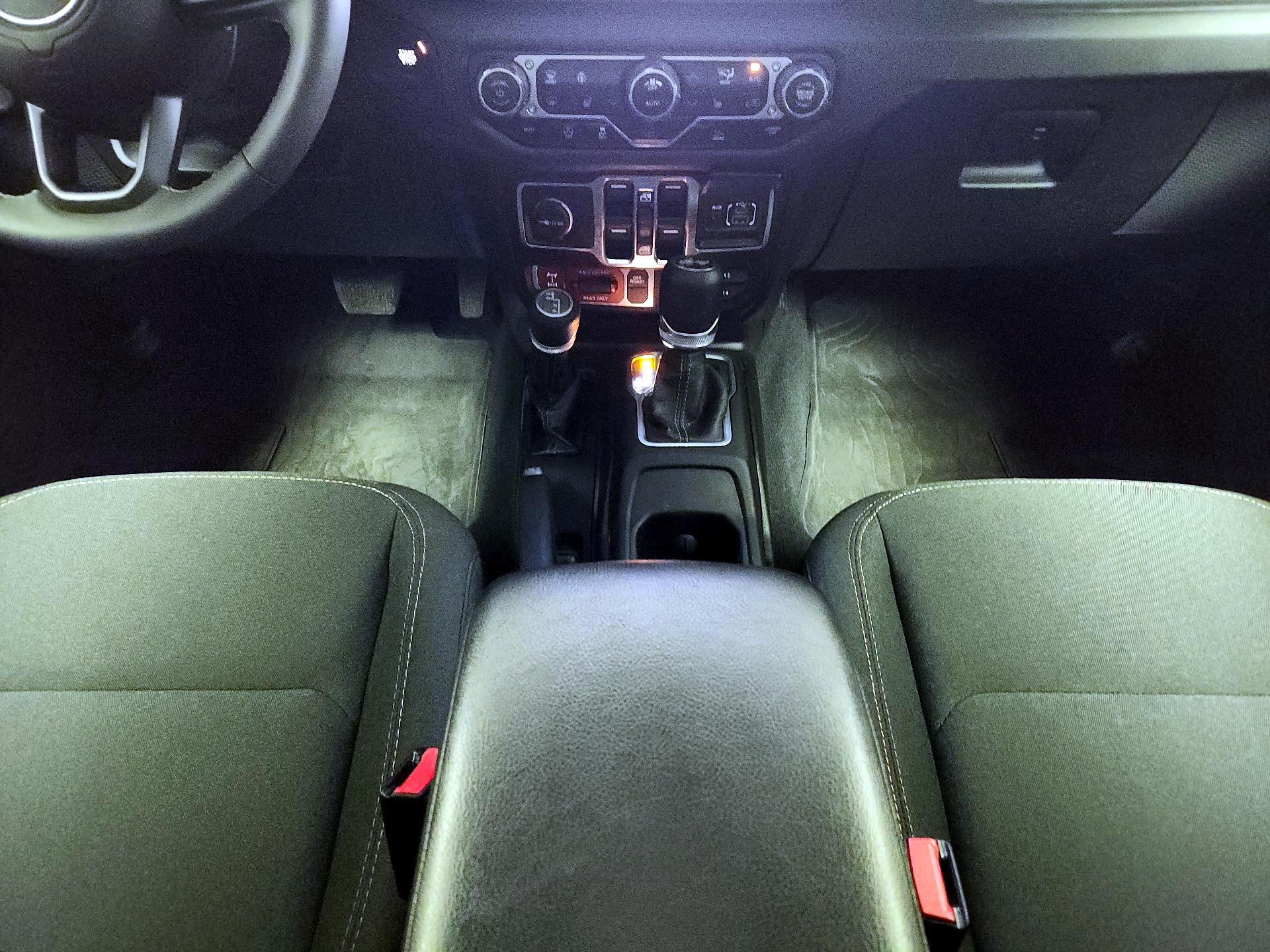 Thumbnail: 2024 Jeep Wrangler - 17