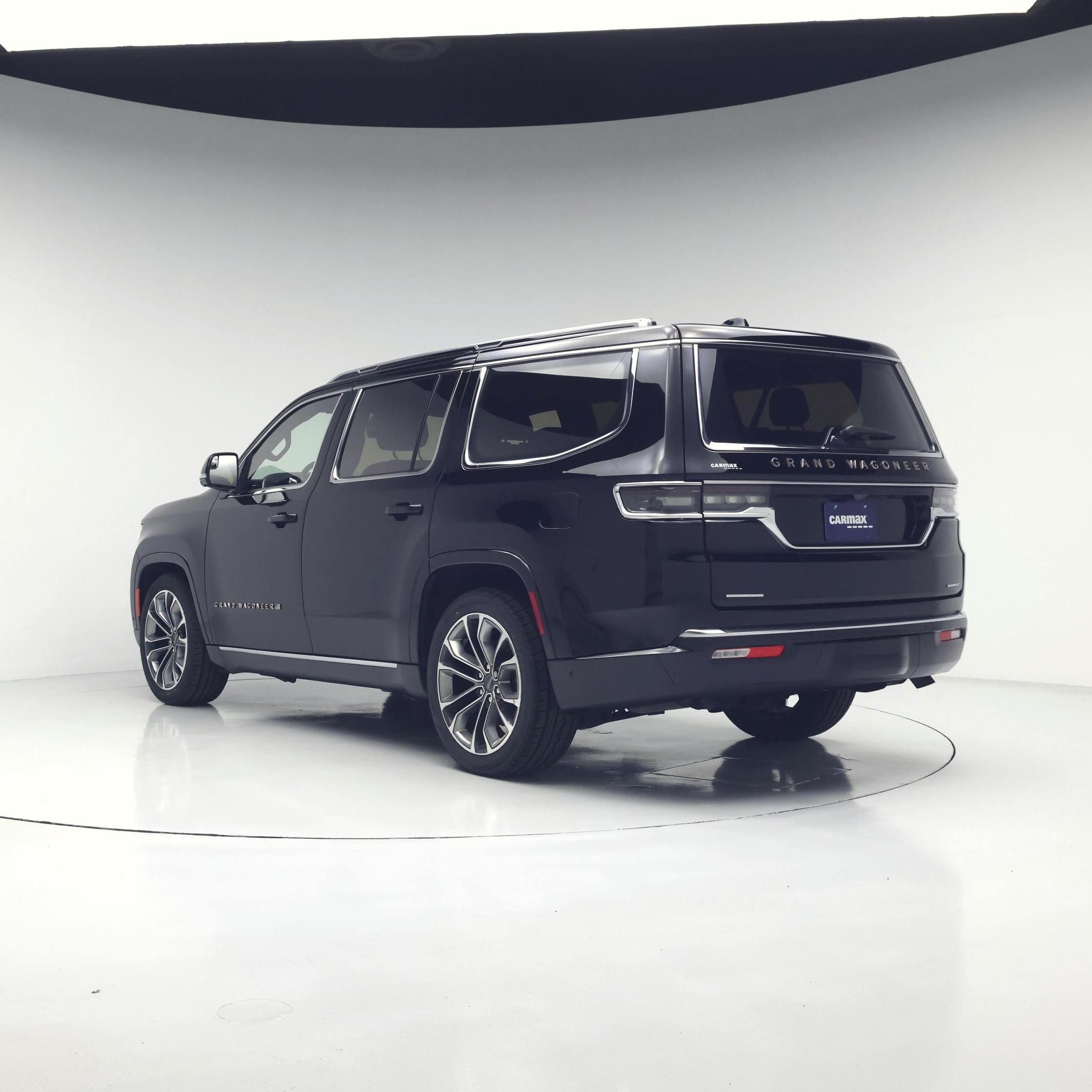 Thumbnail: 2023 Jeep Grand Wagoneer - 2