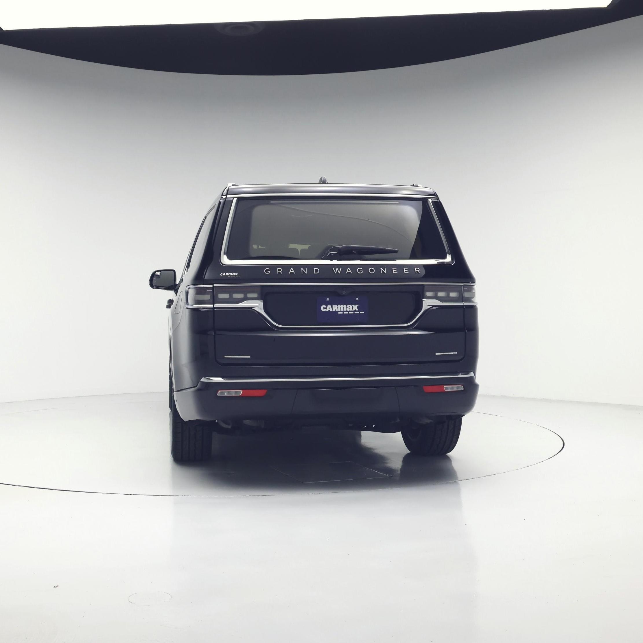 Thumbnail: 2023 Jeep Grand Wagoneer - 6