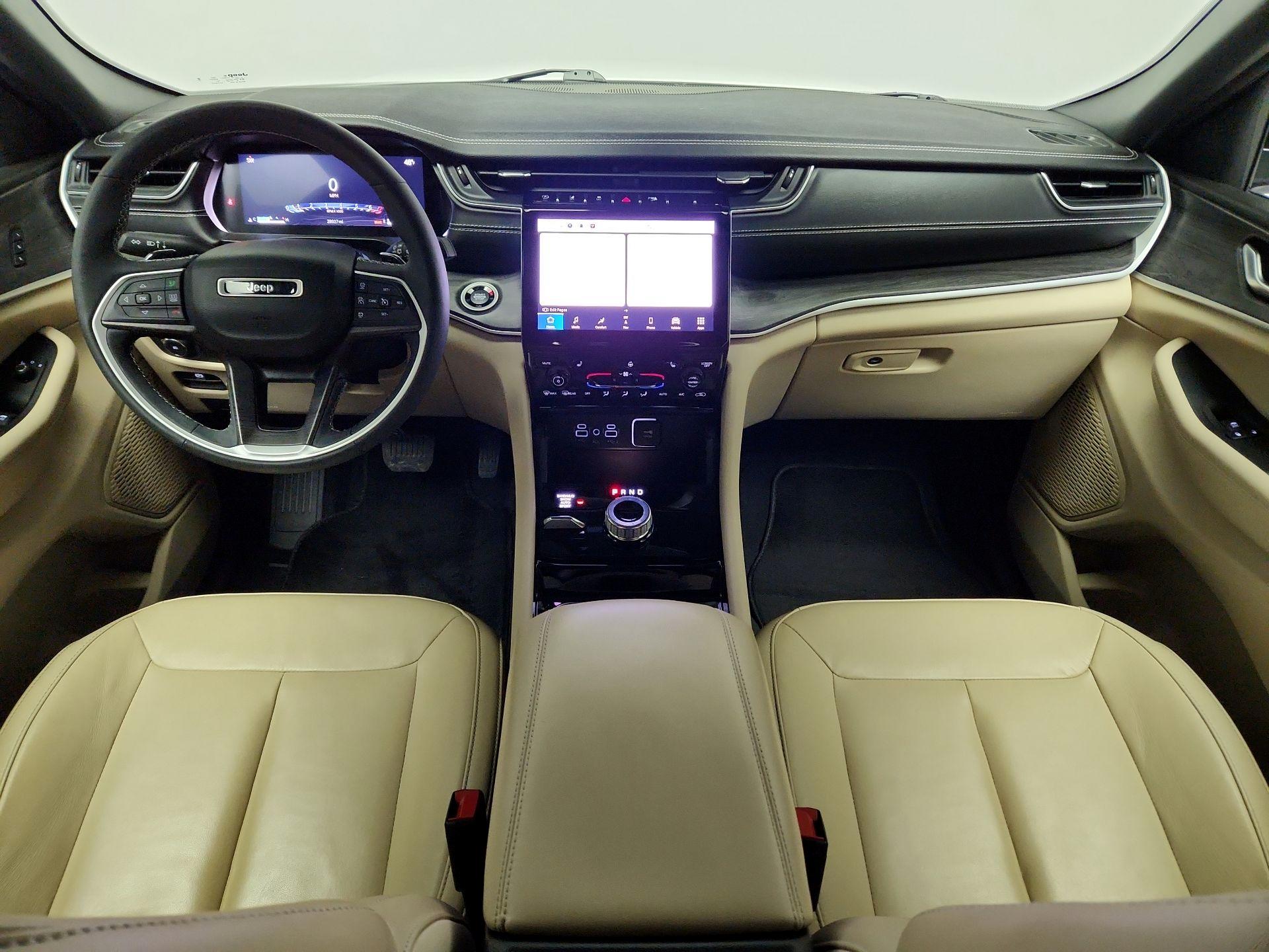 Thumbnail: 2023 Jeep Grand Cherokee - 9