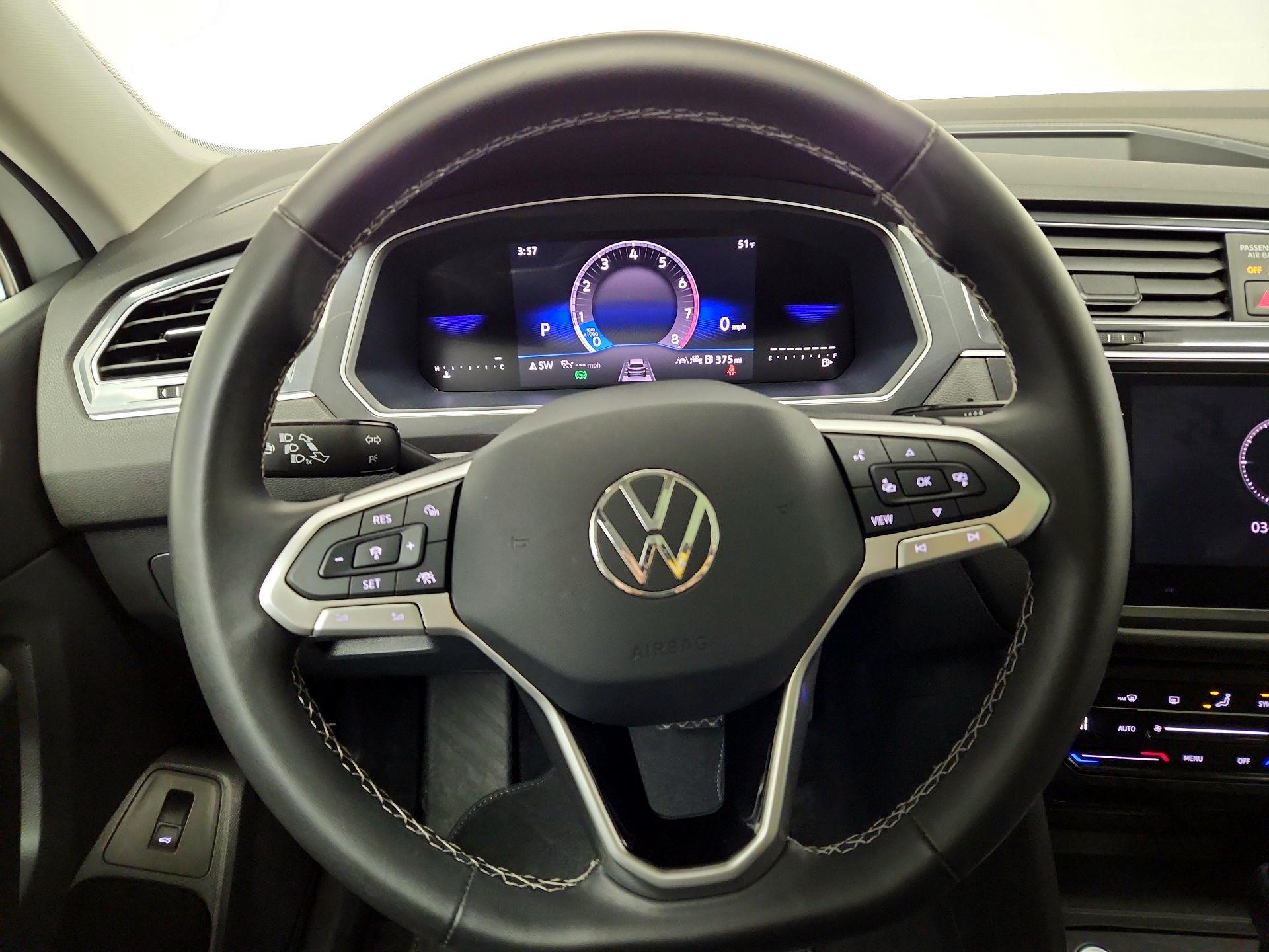 Thumbnail: 2024 Volkswagen Tiguan - 10