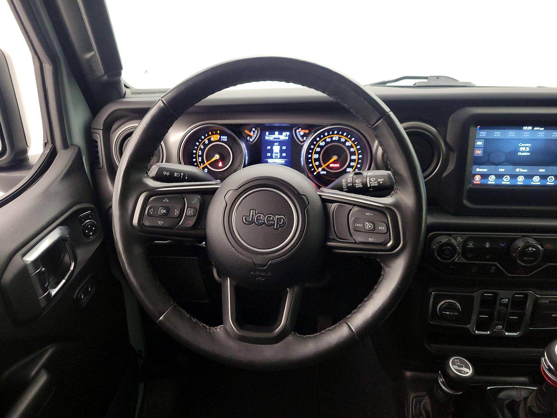 Thumbnail: 2023 Jeep Wrangler - 10