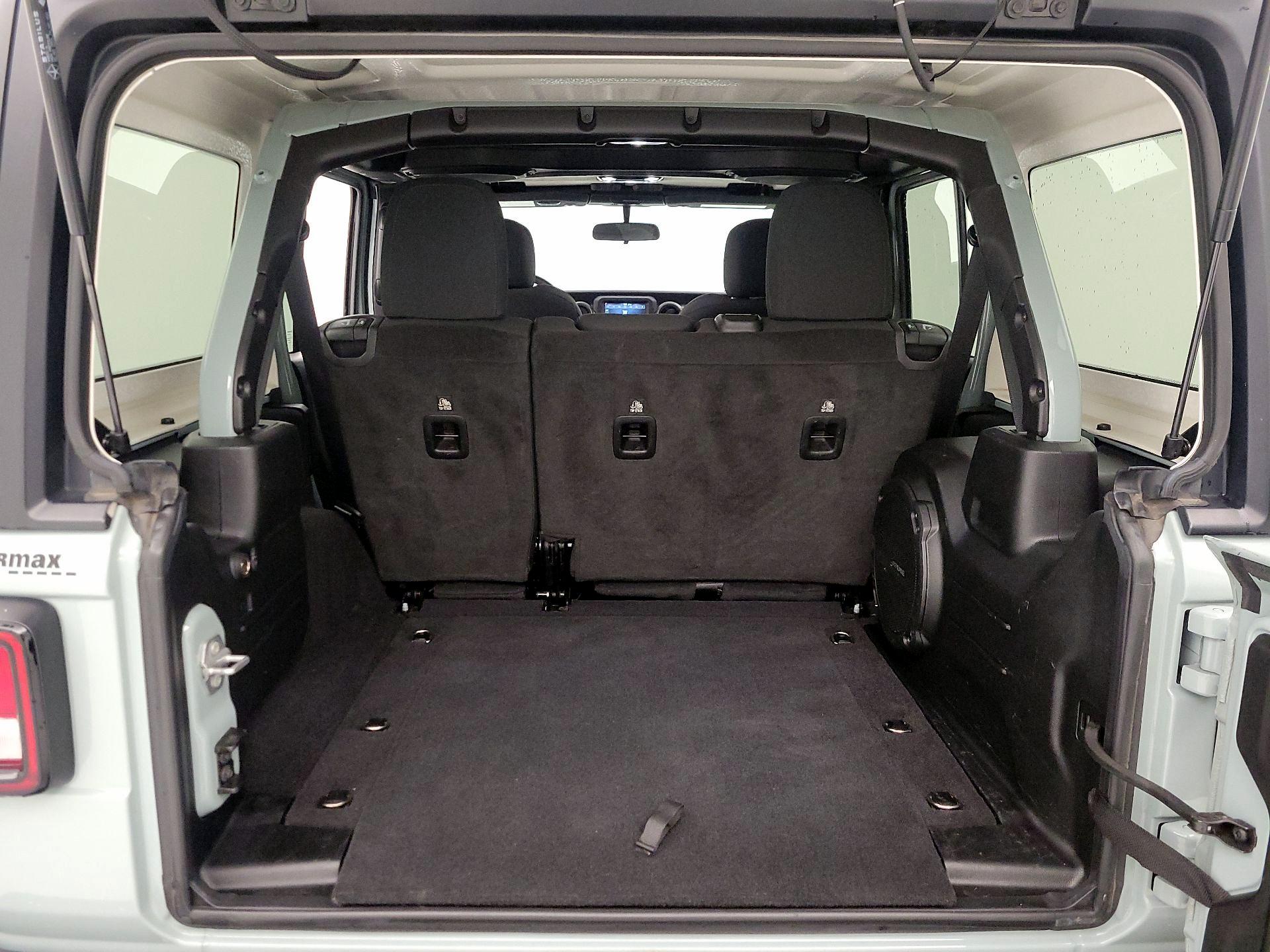 Thumbnail: 2023 Jeep Wrangler - 20