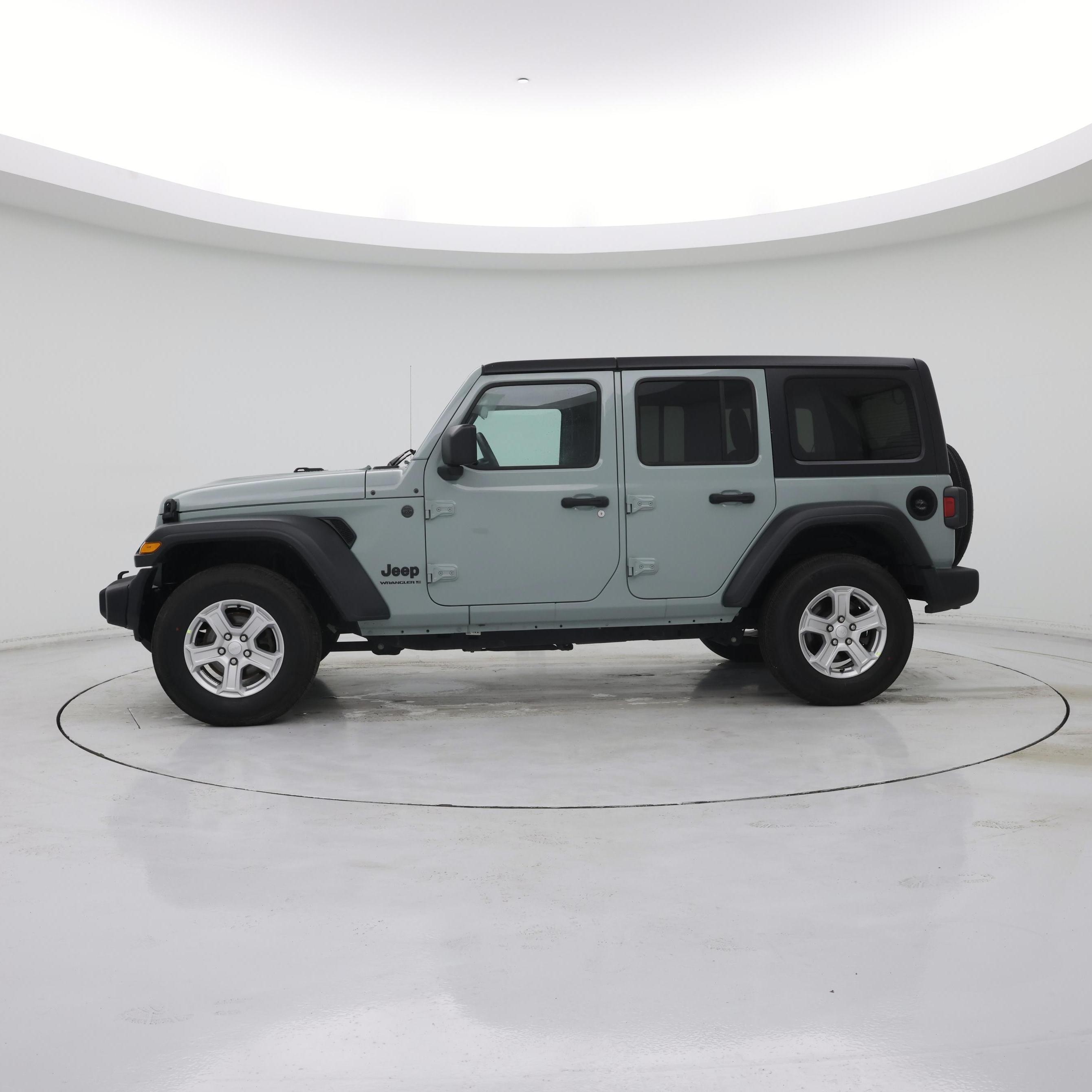 Thumbnail: 2023 Jeep Wrangler - 3